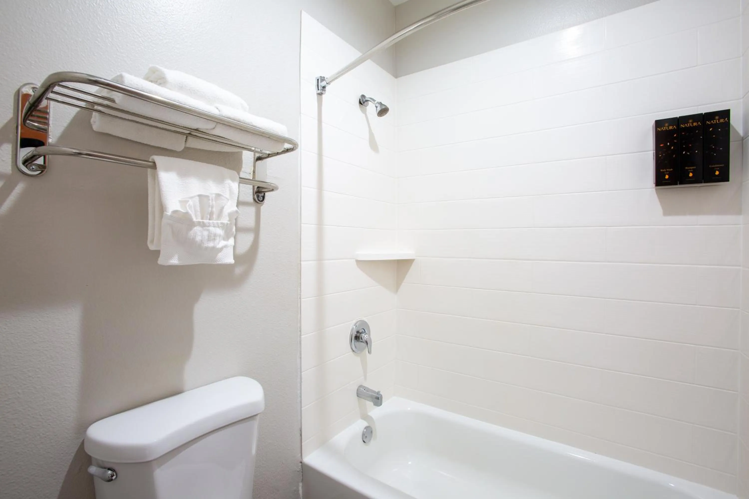 Toilet in Wildflower Inn at Bell Rock