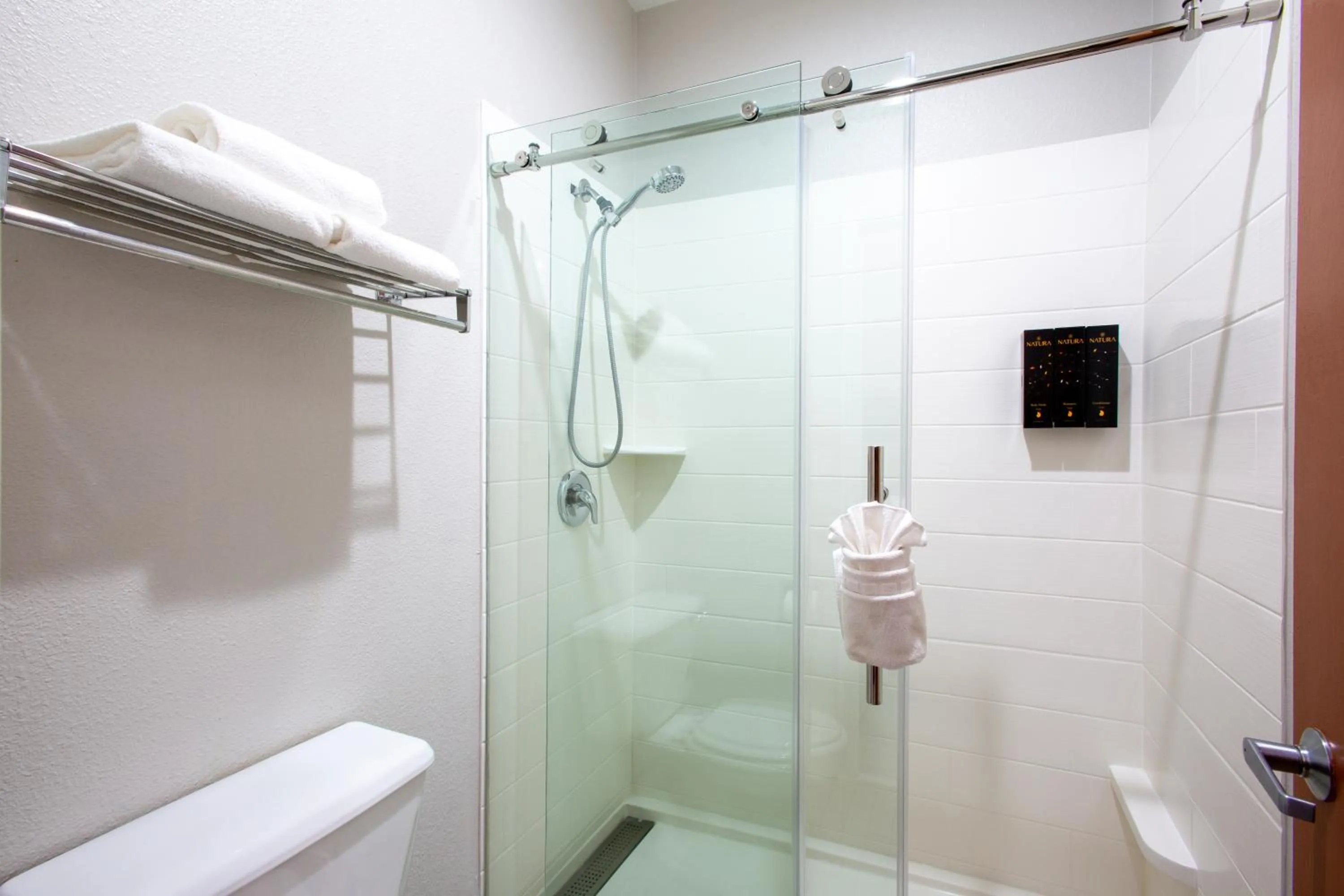 Shower in Wildflower Inn at Bell Rock
