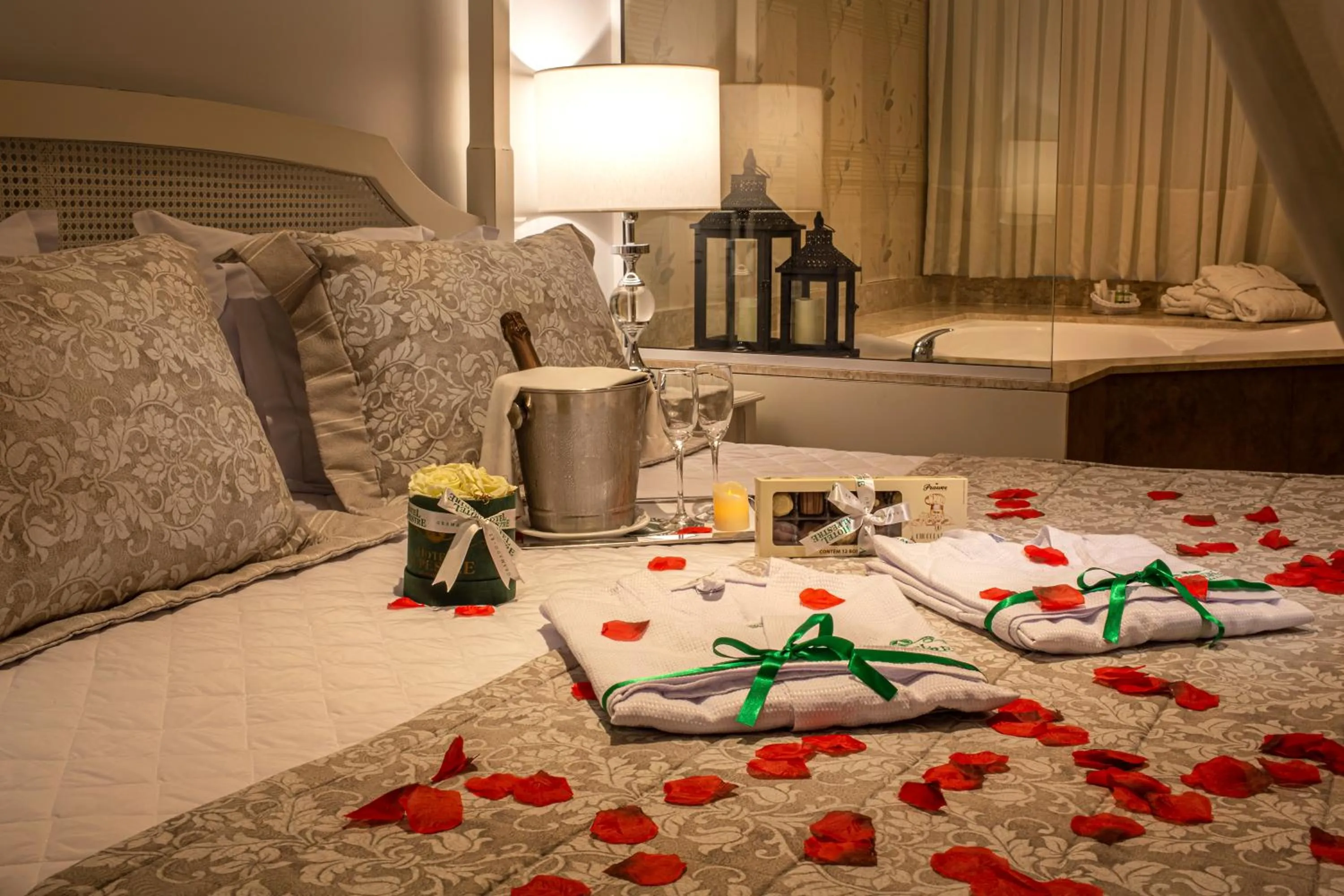 Decorative detail, Bed in Hotel Alpestre