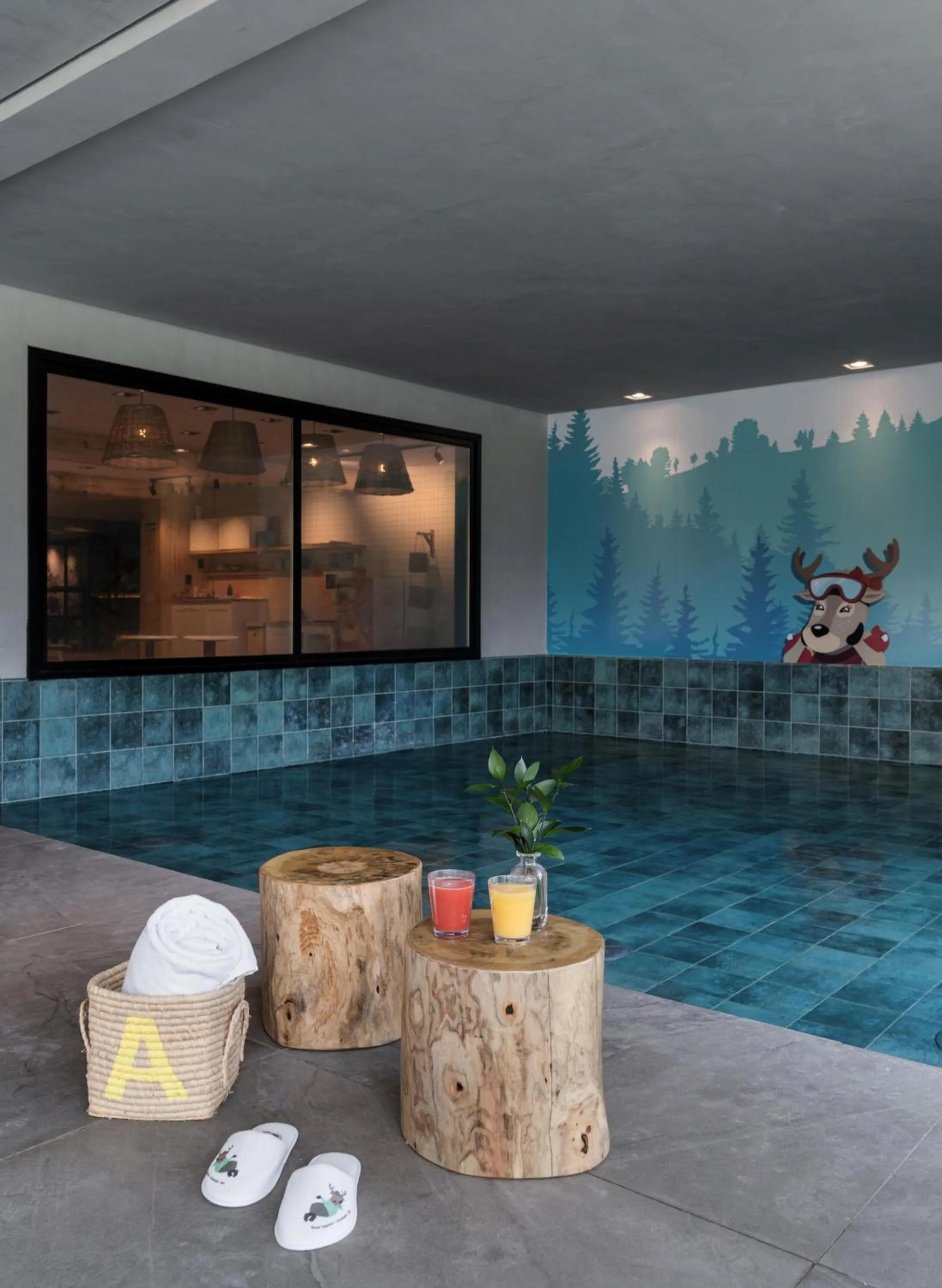 Swimming pool in Hotel Alpestre