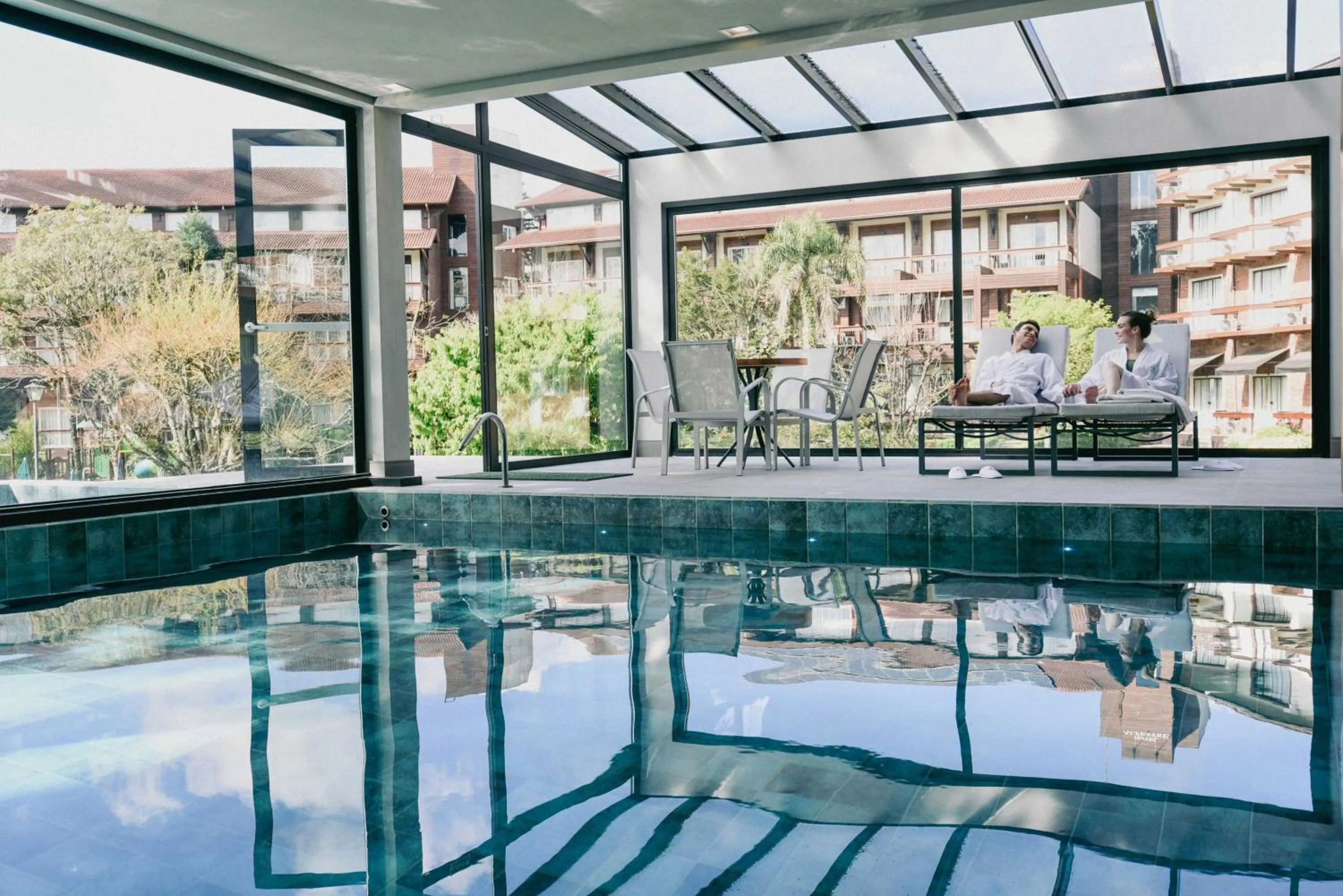 Swimming pool in Hotel Alpestre