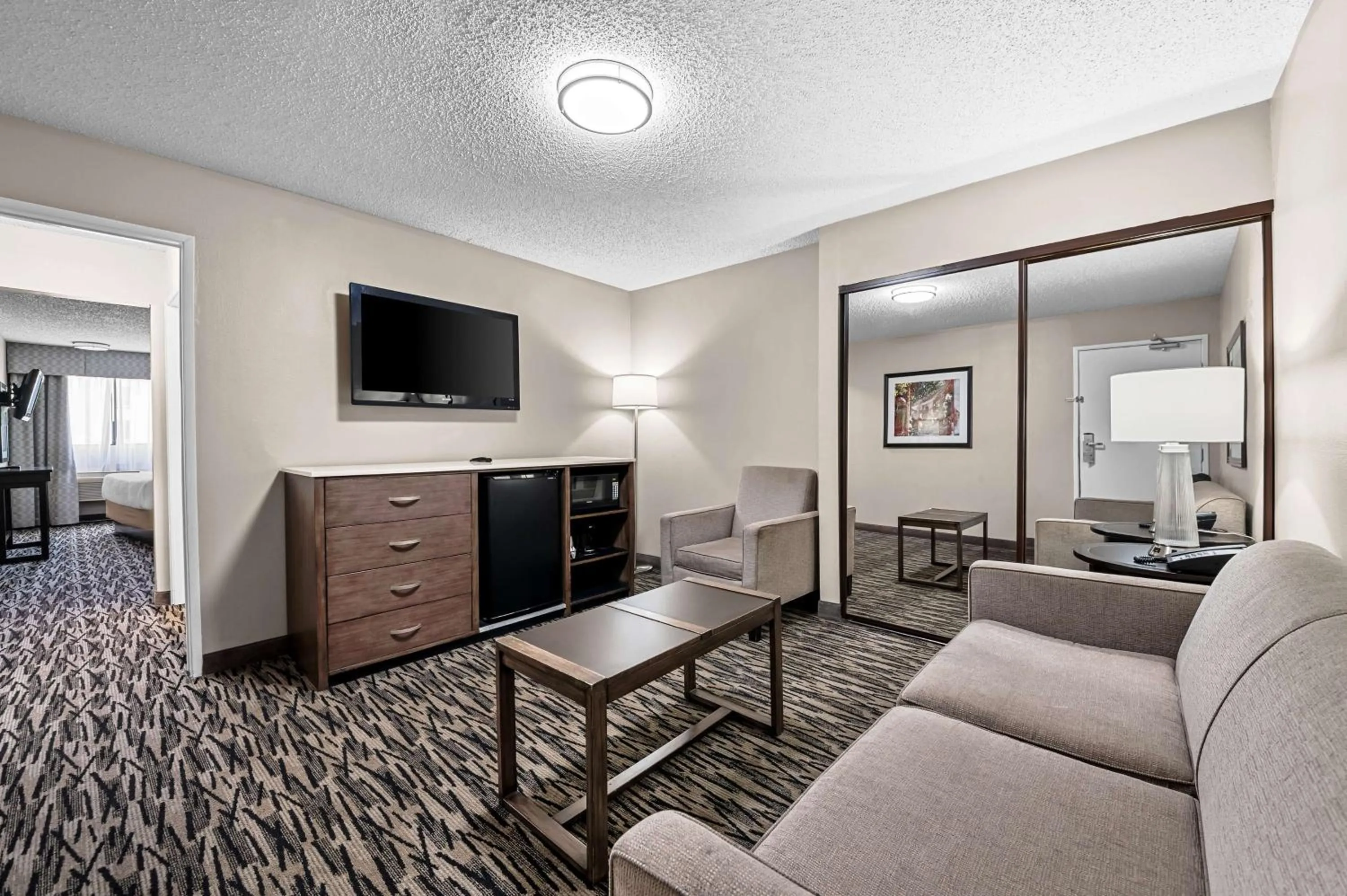 Photo of the whole room in Best Western Los Alamitos Inn & Suites