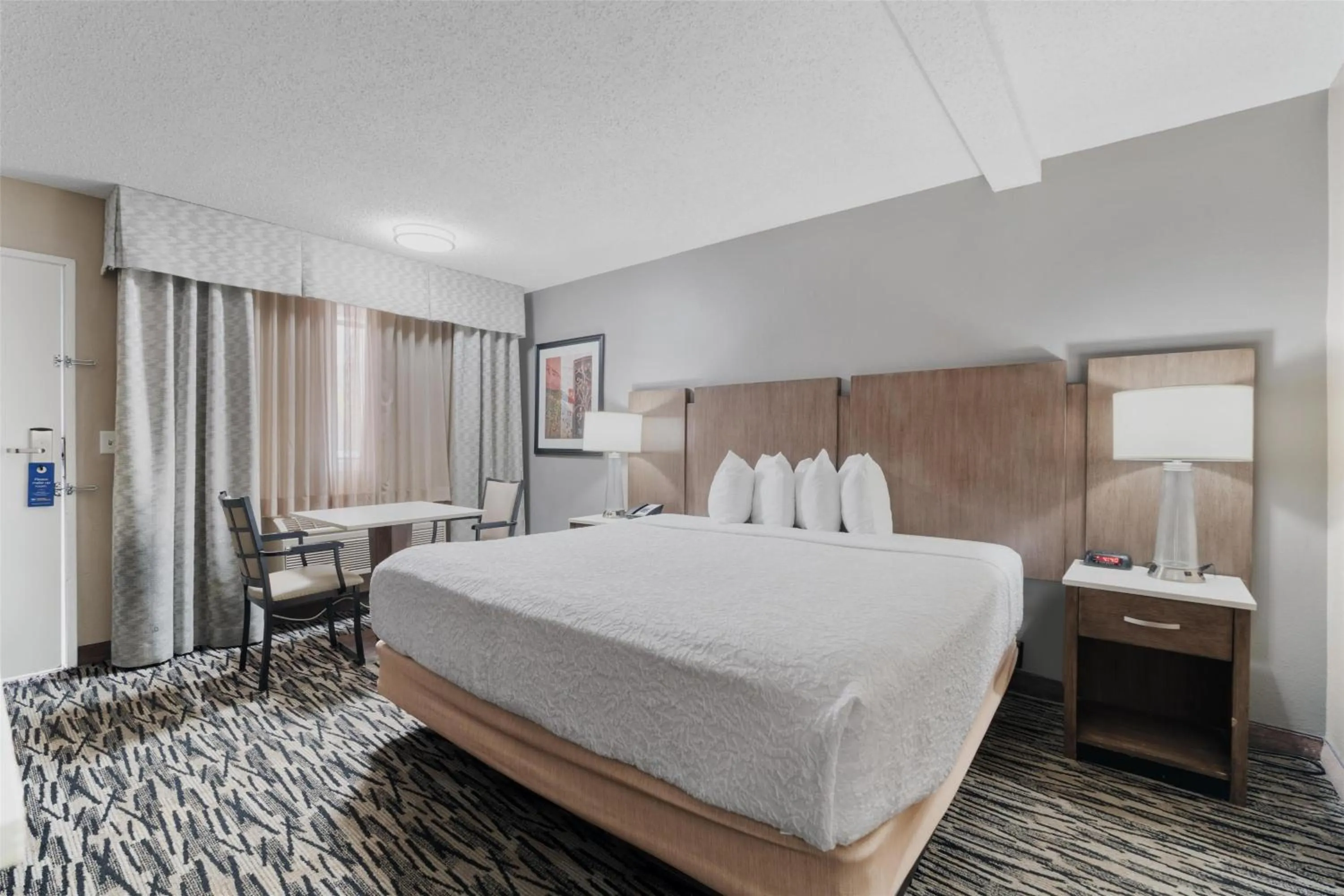 Bedroom, Bed in Best Western Los Alamitos Inn & Suites