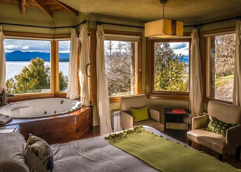 Bed in Lirolay Suites - Apart Hotel