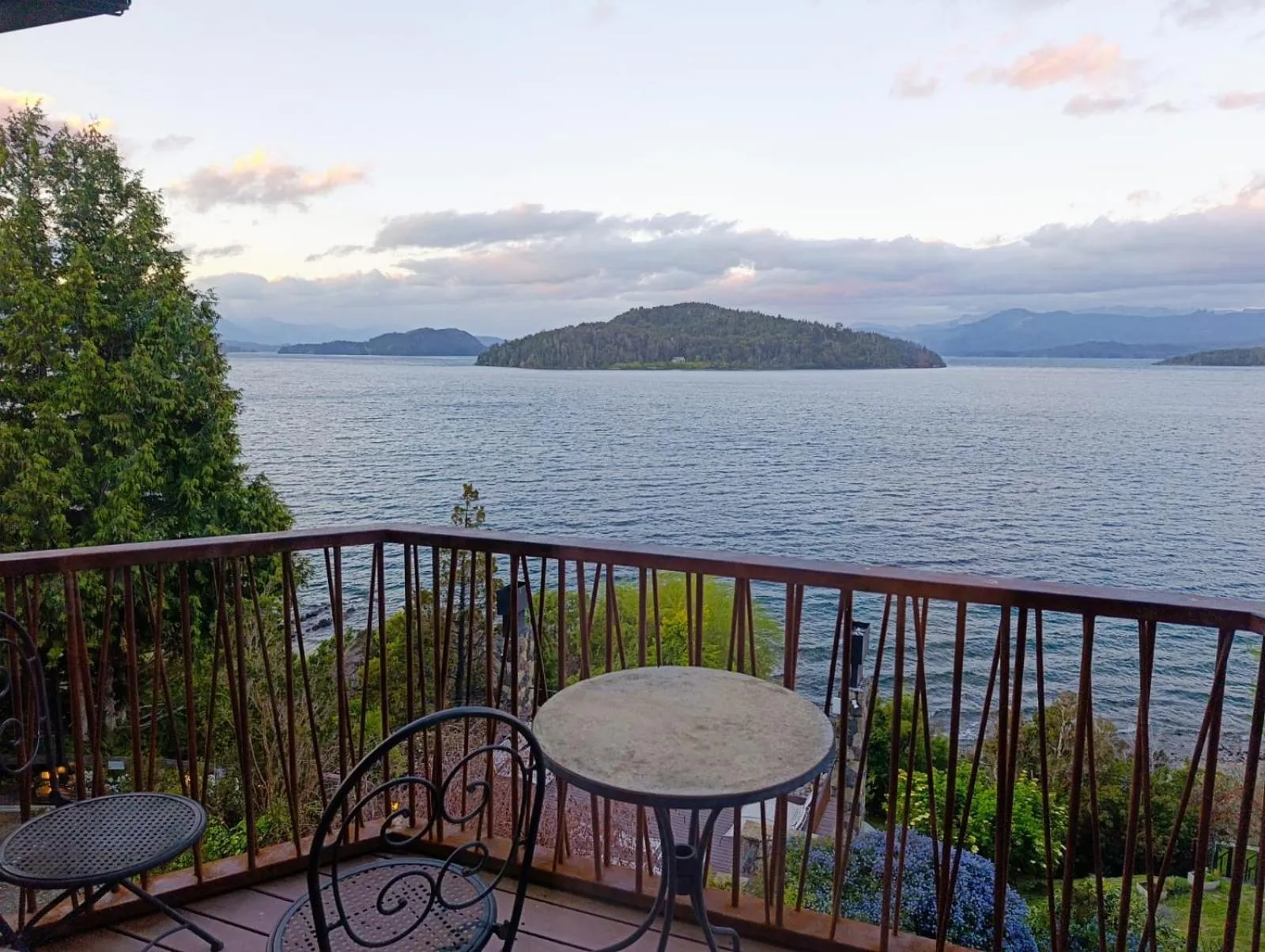 Lirolay Suites - Apart Hotel