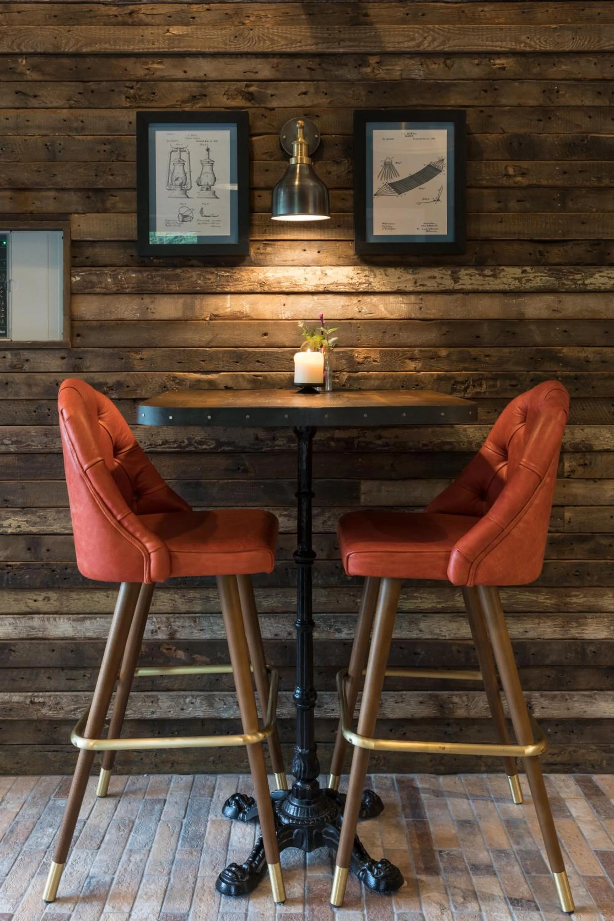 Seating area in Dartmoor Halfway Inn