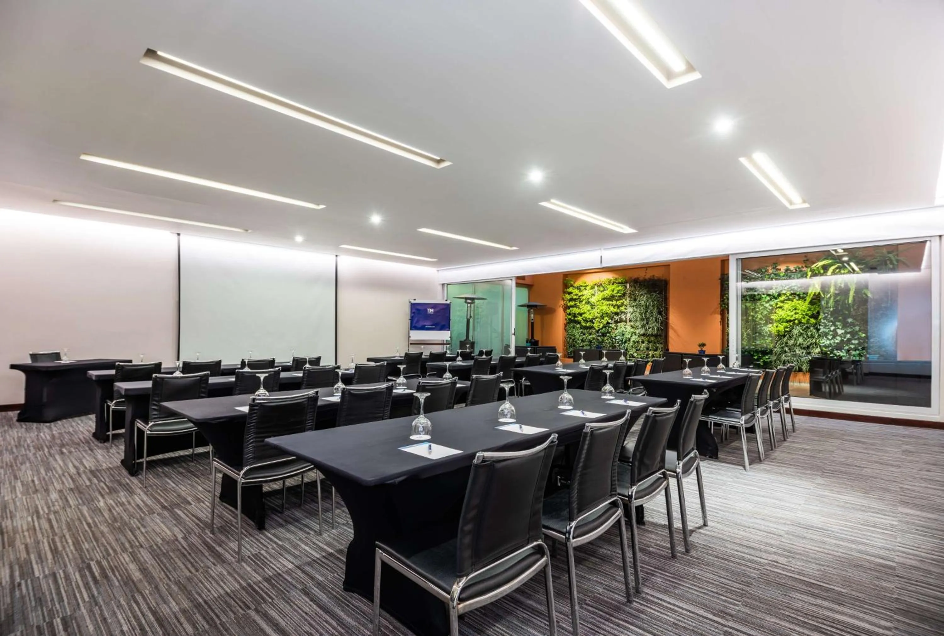 Meeting/conference room in NH Bogota Pavillon Royal