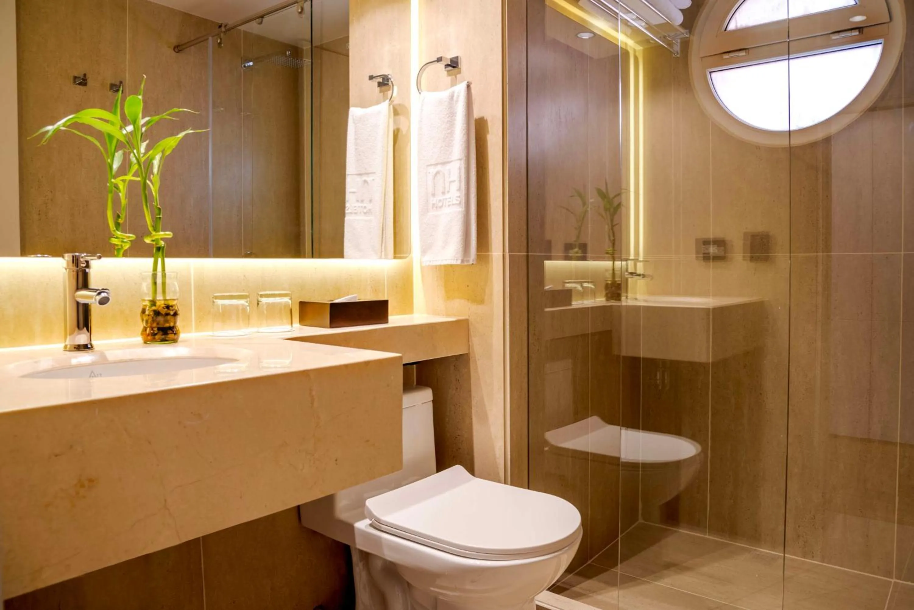 Bedroom in NH Bogota Pavillon Royal