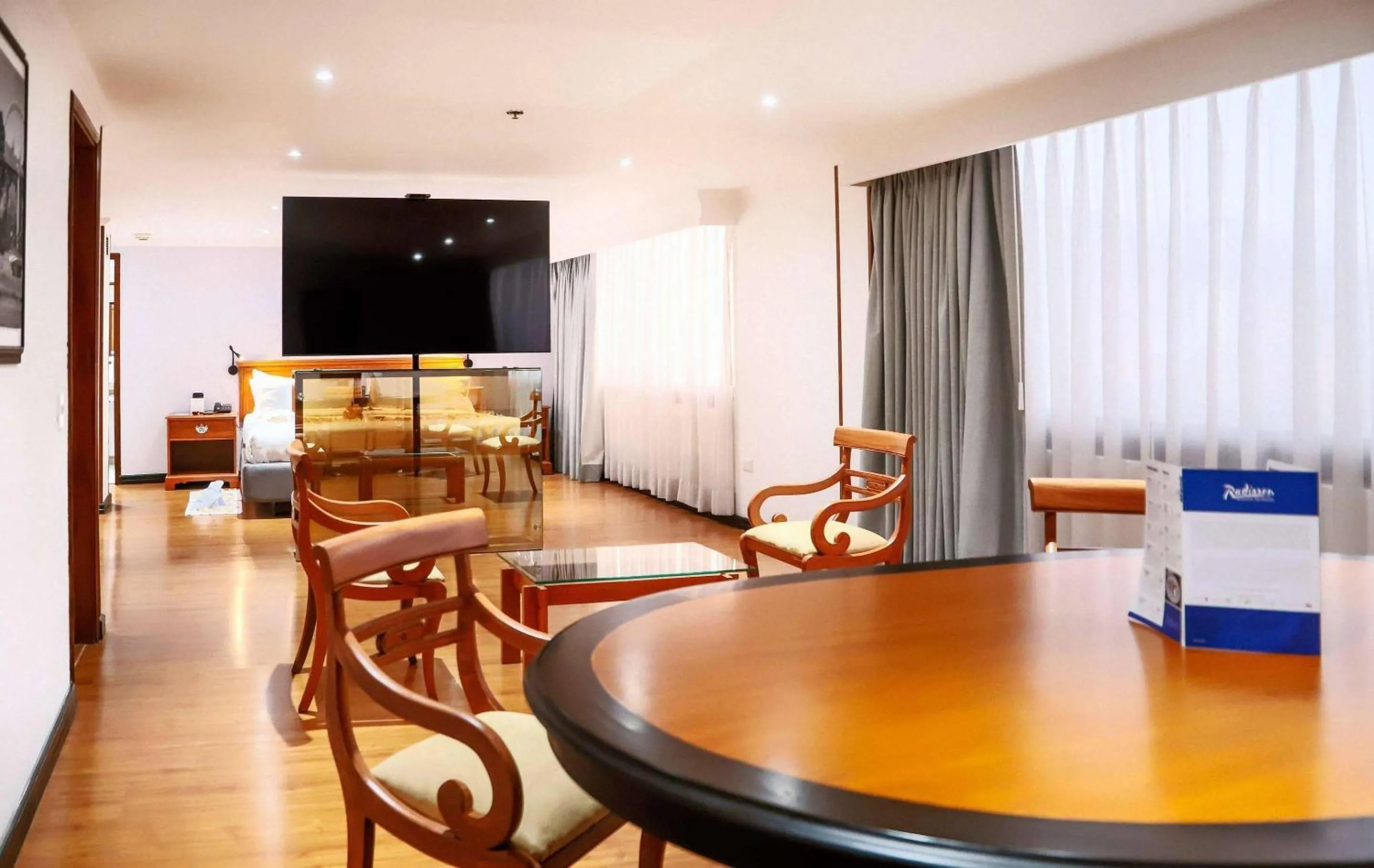 Bedroom in Radisson Bogota Metrotel