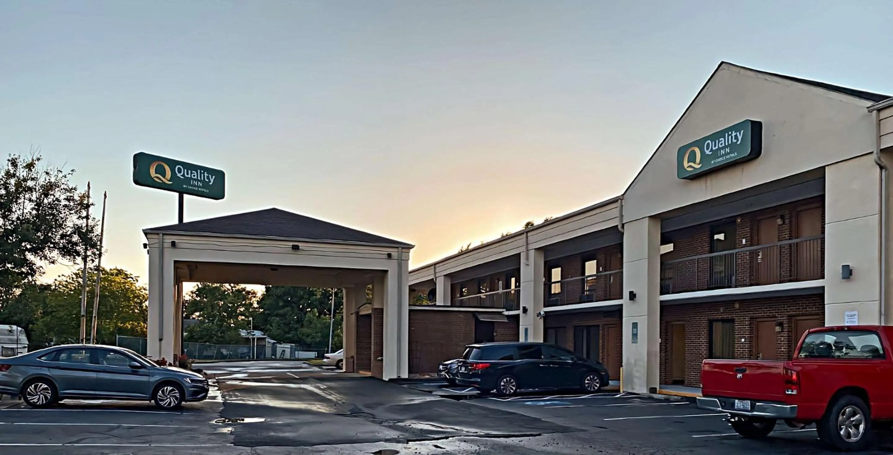 Property building in Quality Inn Henderson I-85