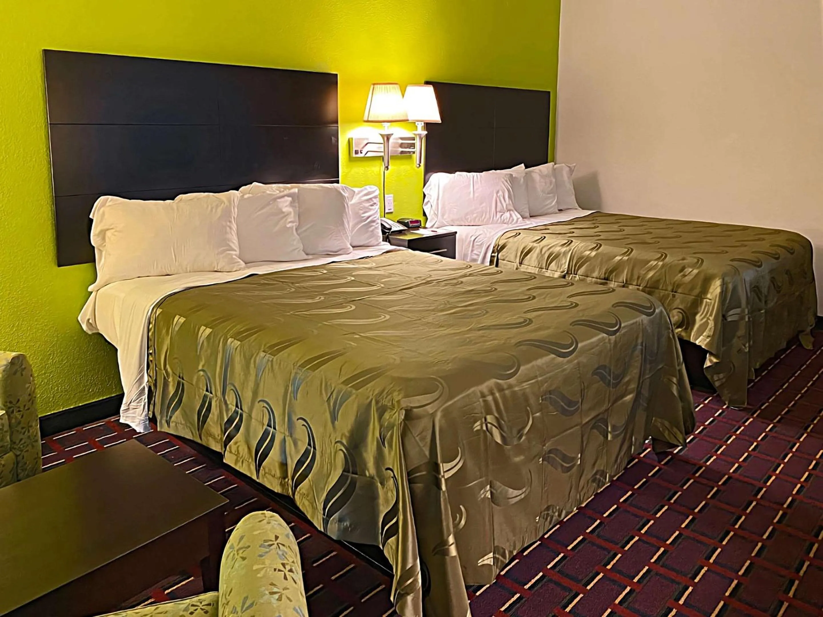 Bedroom, Bed in Quality Inn Henderson I-85