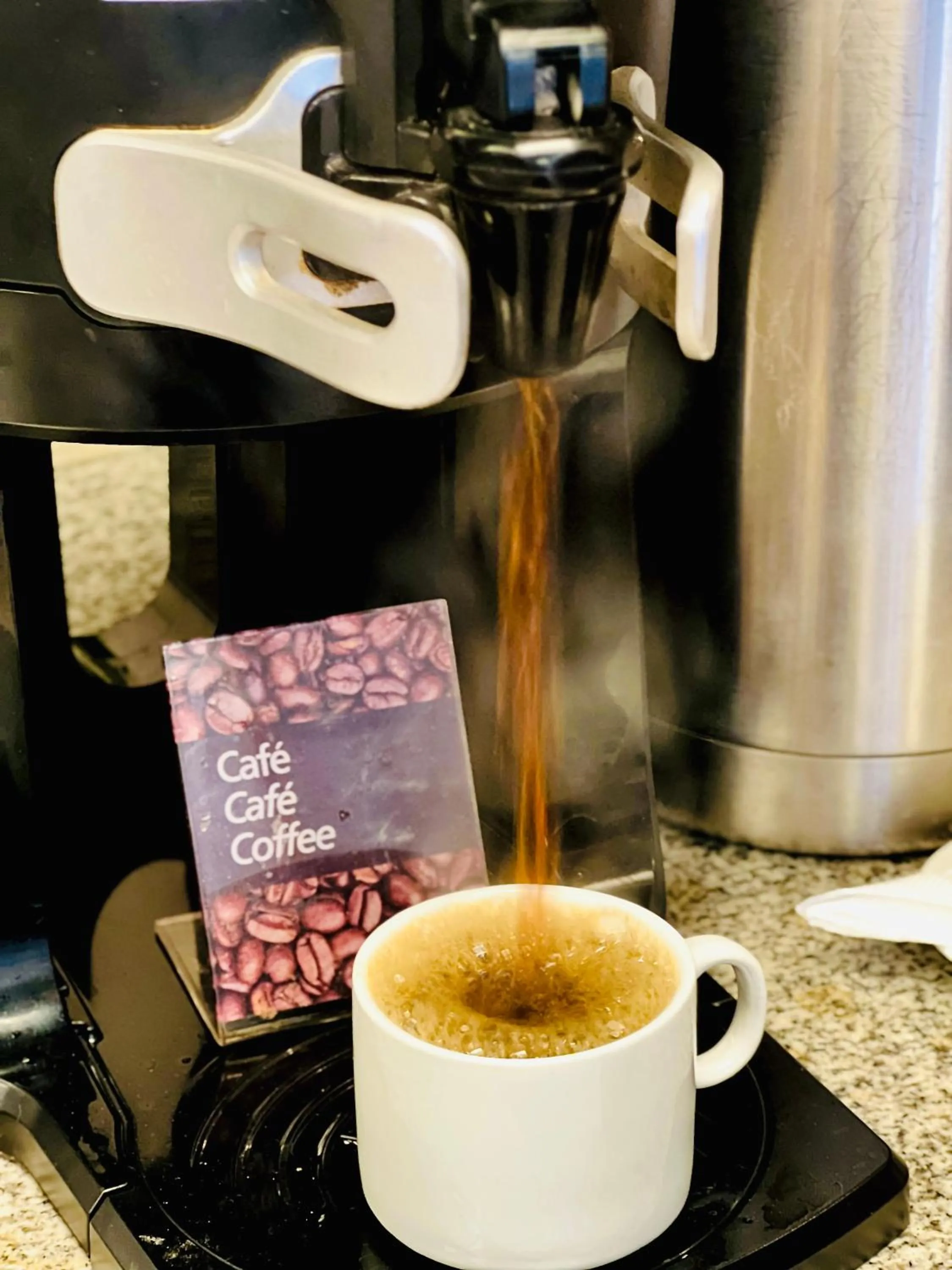 Buffet breakfast in Panamericana Hotel Providencia