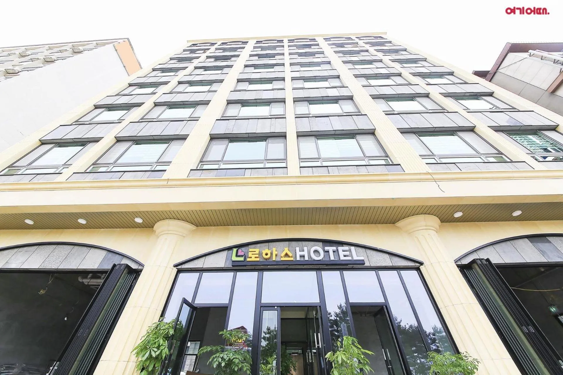 Property building in Hotel Lohas