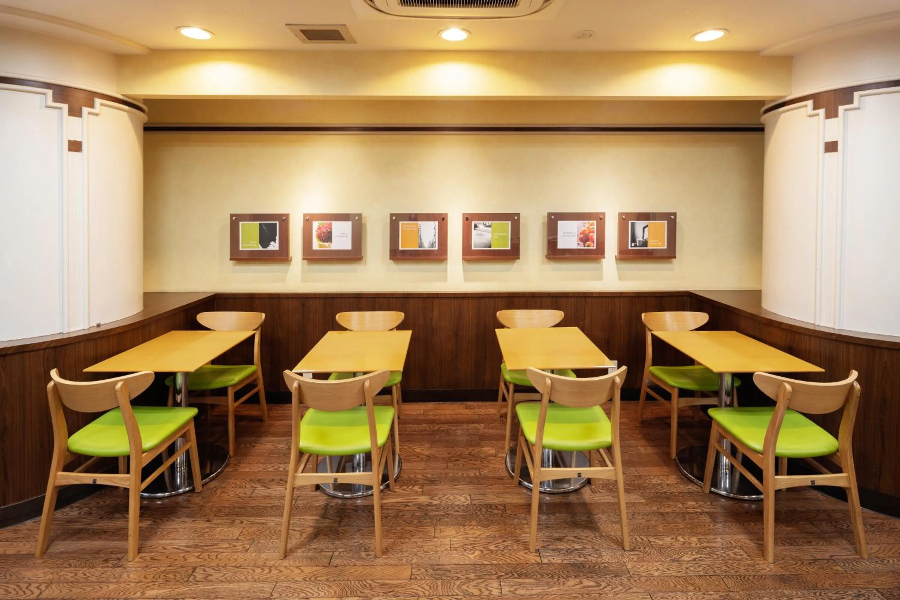 Restaurant/places to eat in the b suidobashi