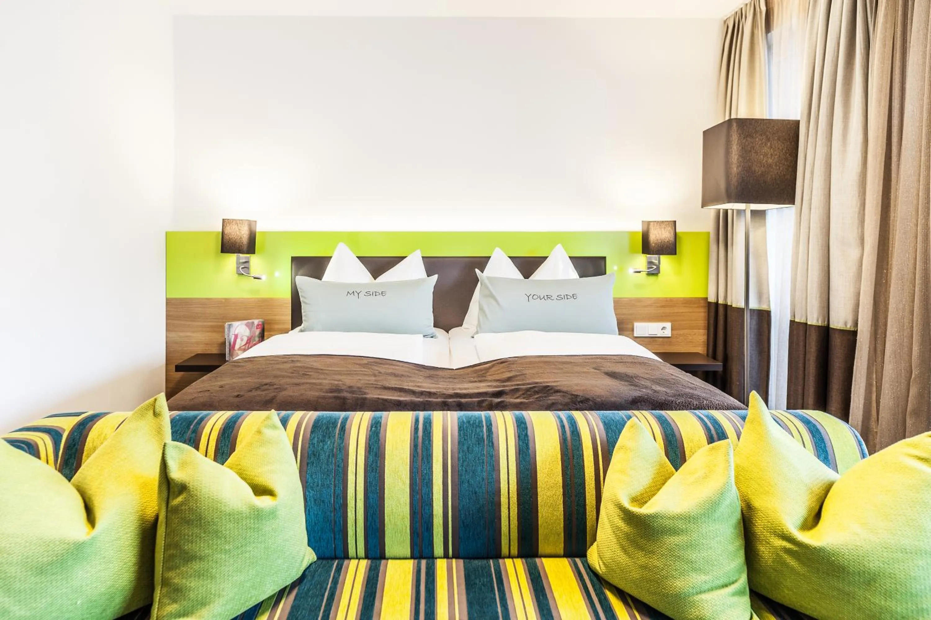 Bed in LEDERER Boutique Hotel