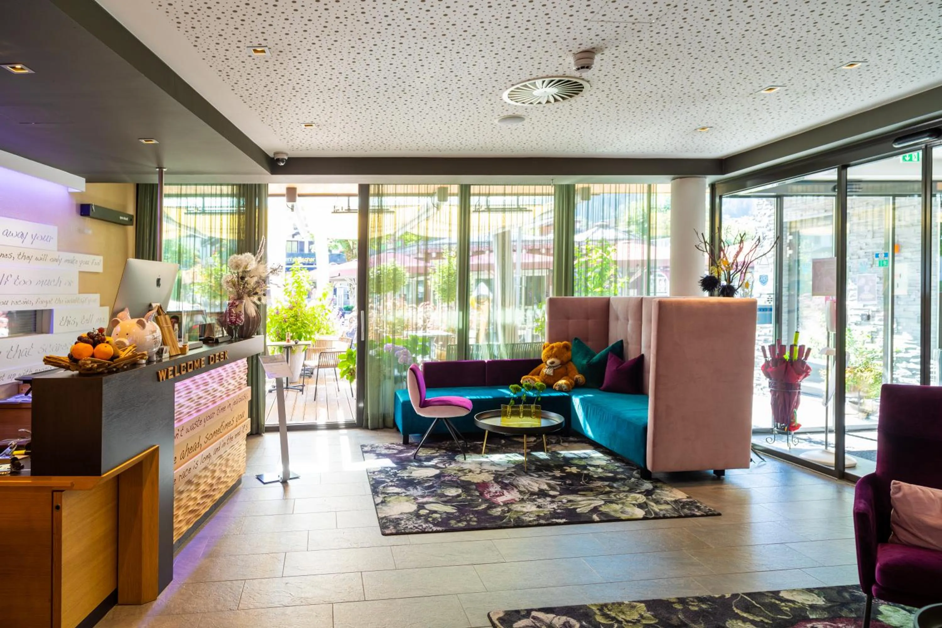 Lobby or reception in LEDERER Boutique Hotel