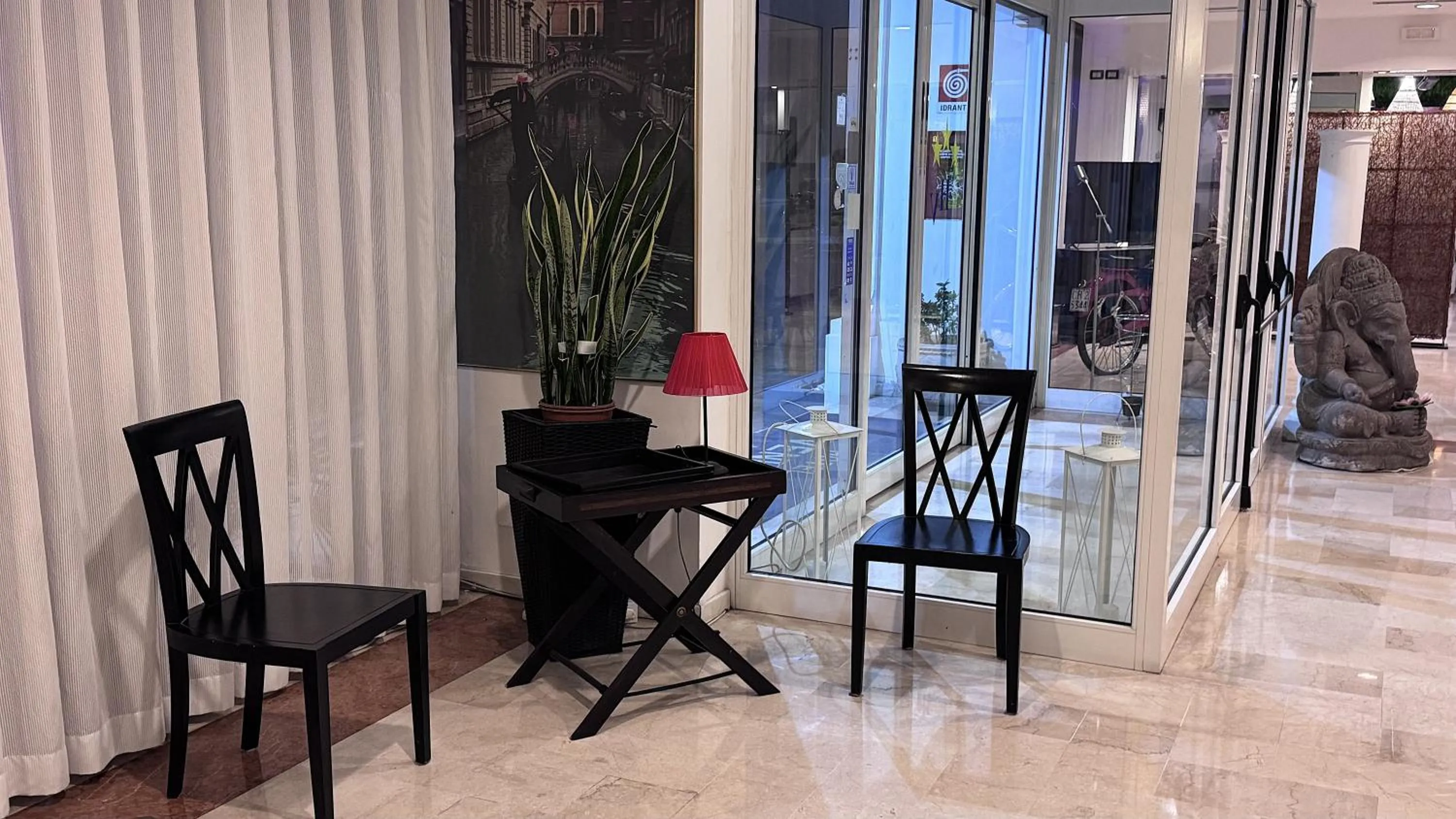 Venice Hotel con Colonnine Elettriche