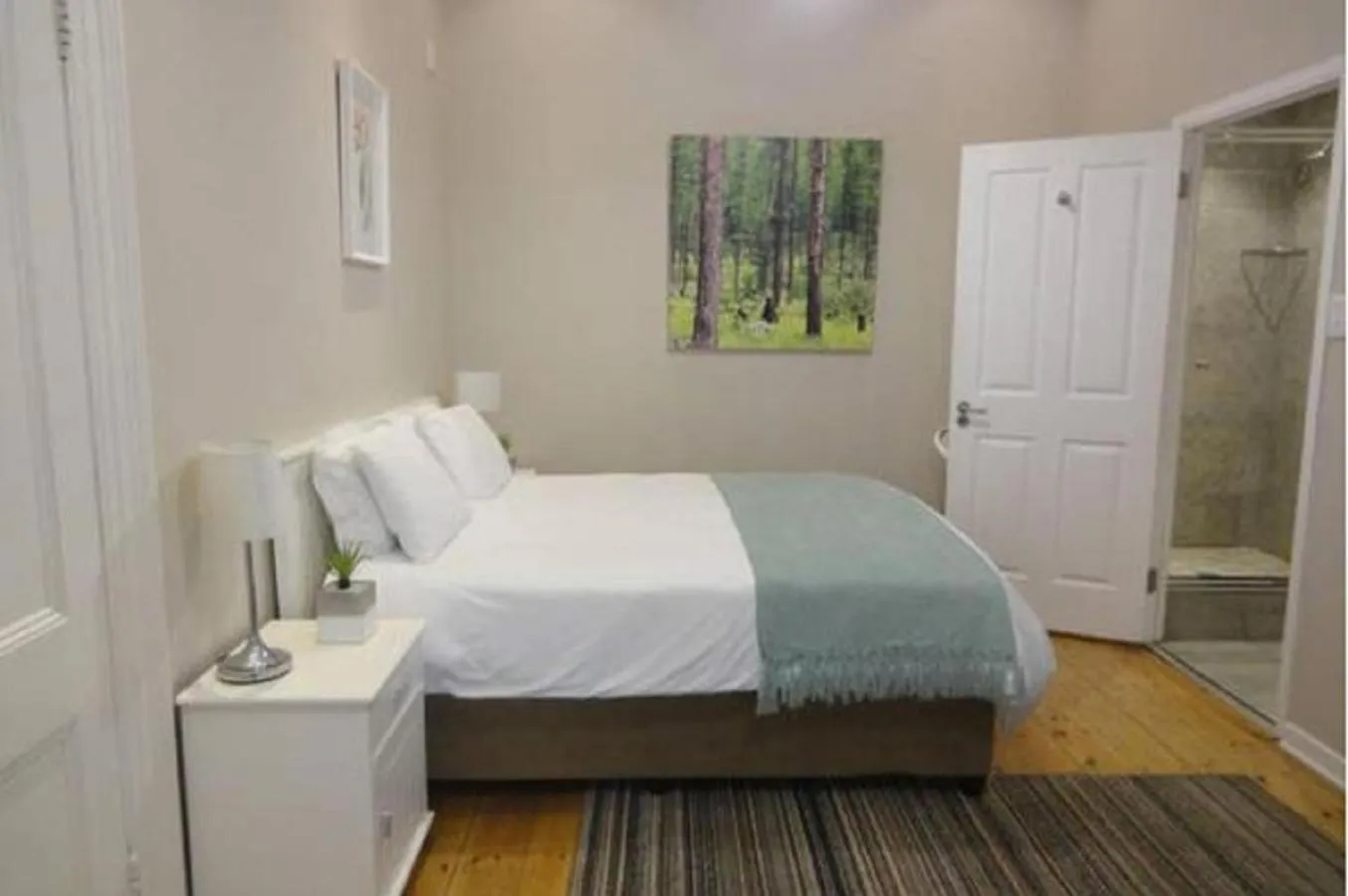 Bed in The Greenhouse Guesthouse