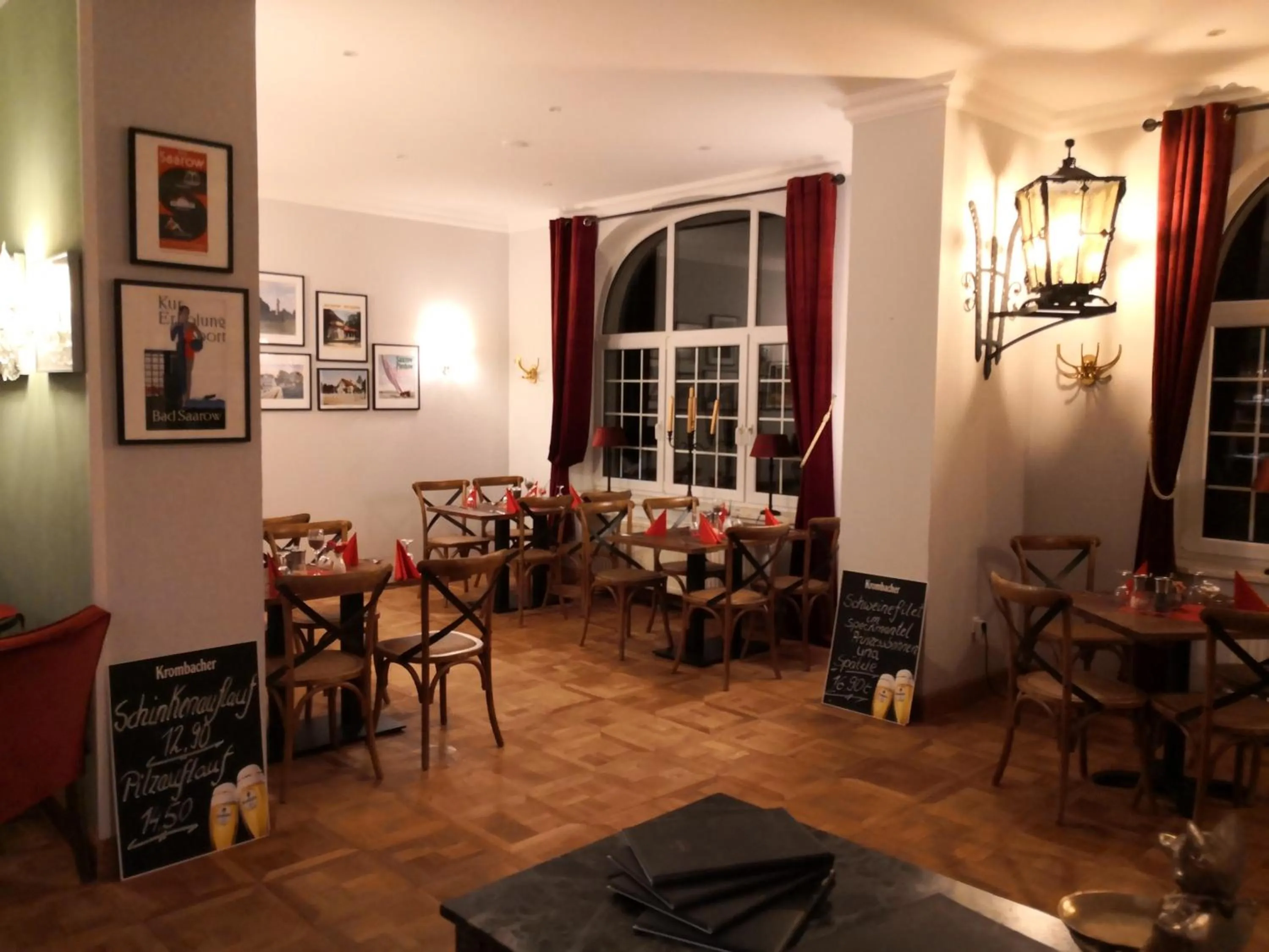 Restaurant/places to eat in Hotel & Restaurant Raueneck