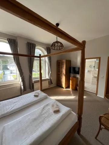 Bed in Hotel & Restaurant Raueneck