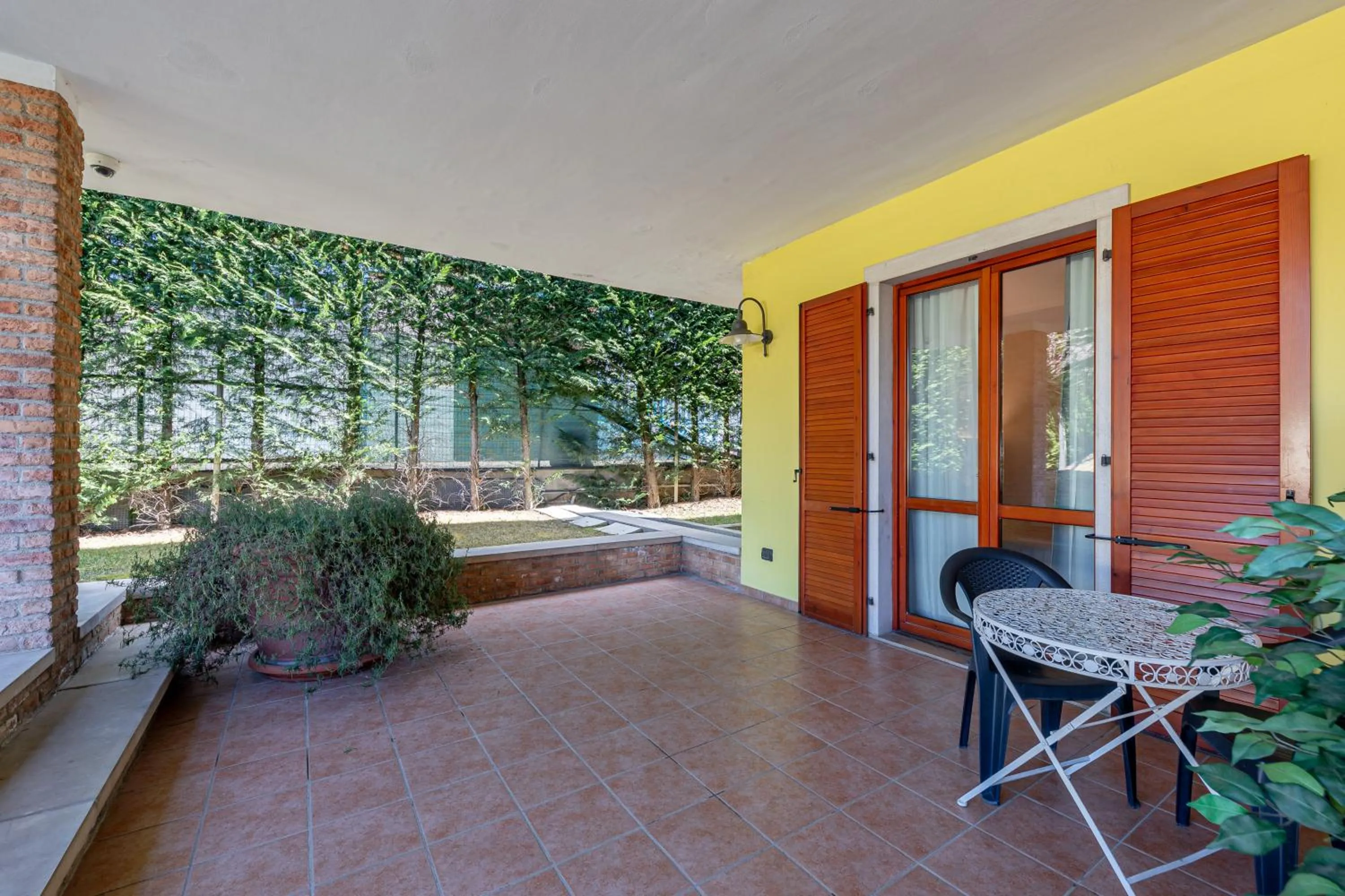 Patio in Hotel Romantic