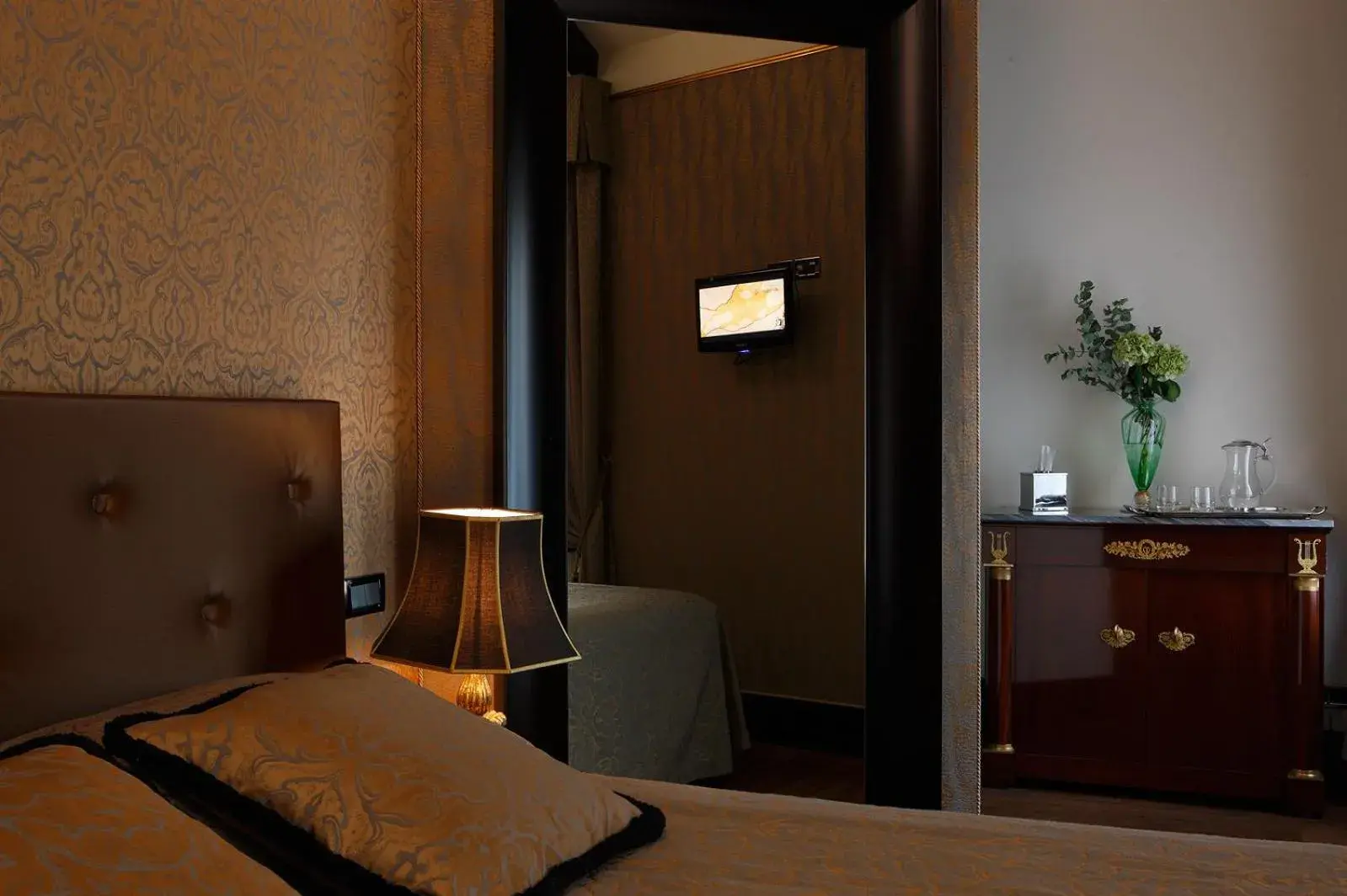 Double Room in Aqua Palace Double Room in Aqua Palace