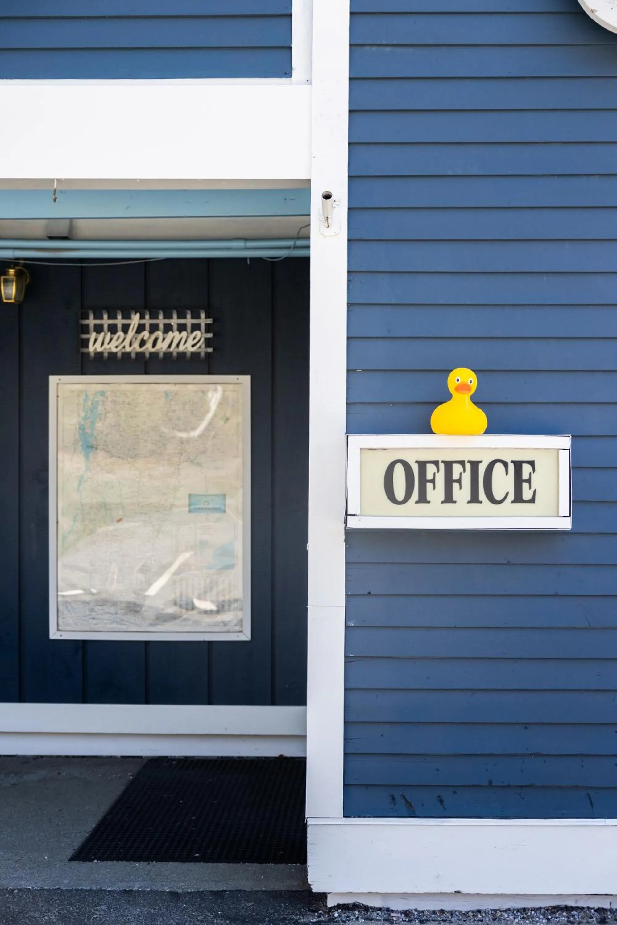 Property logo or sign in Clear River Inn and Tavern
