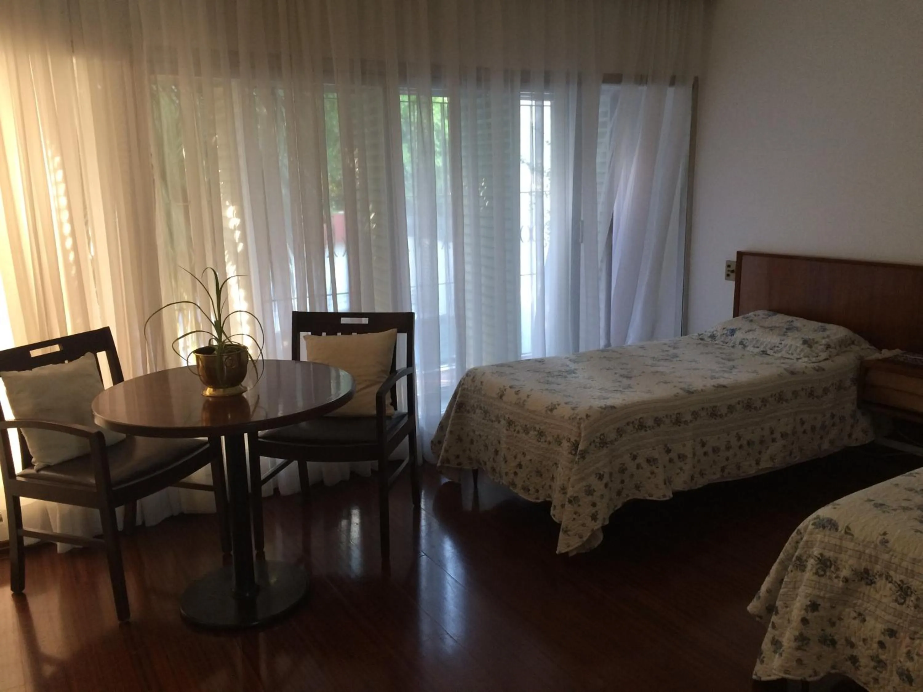 Photo of the whole room, Bed in Comodita