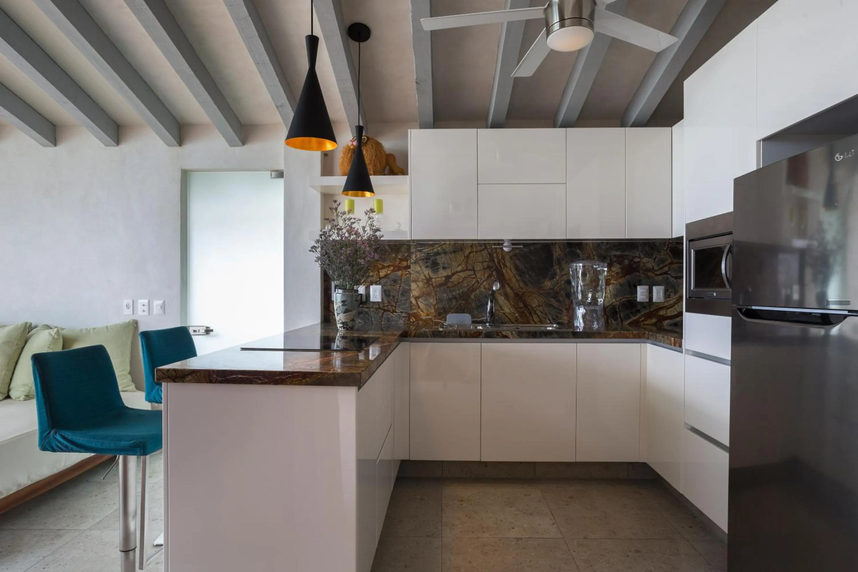 Kitchen or kitchenette in Anjali Casa Divina