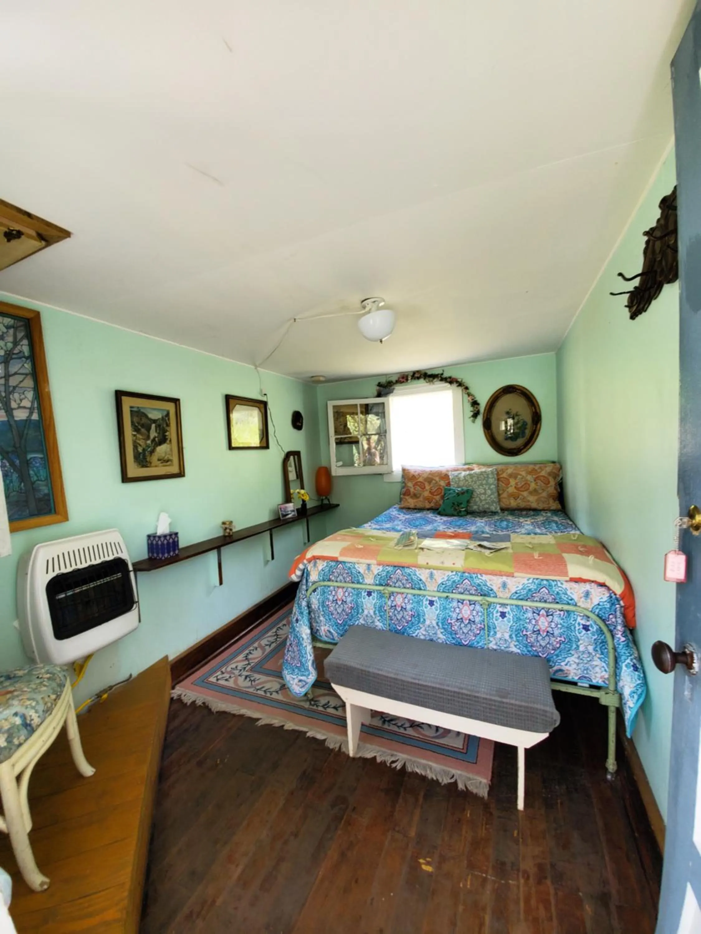 Bristol Cabins