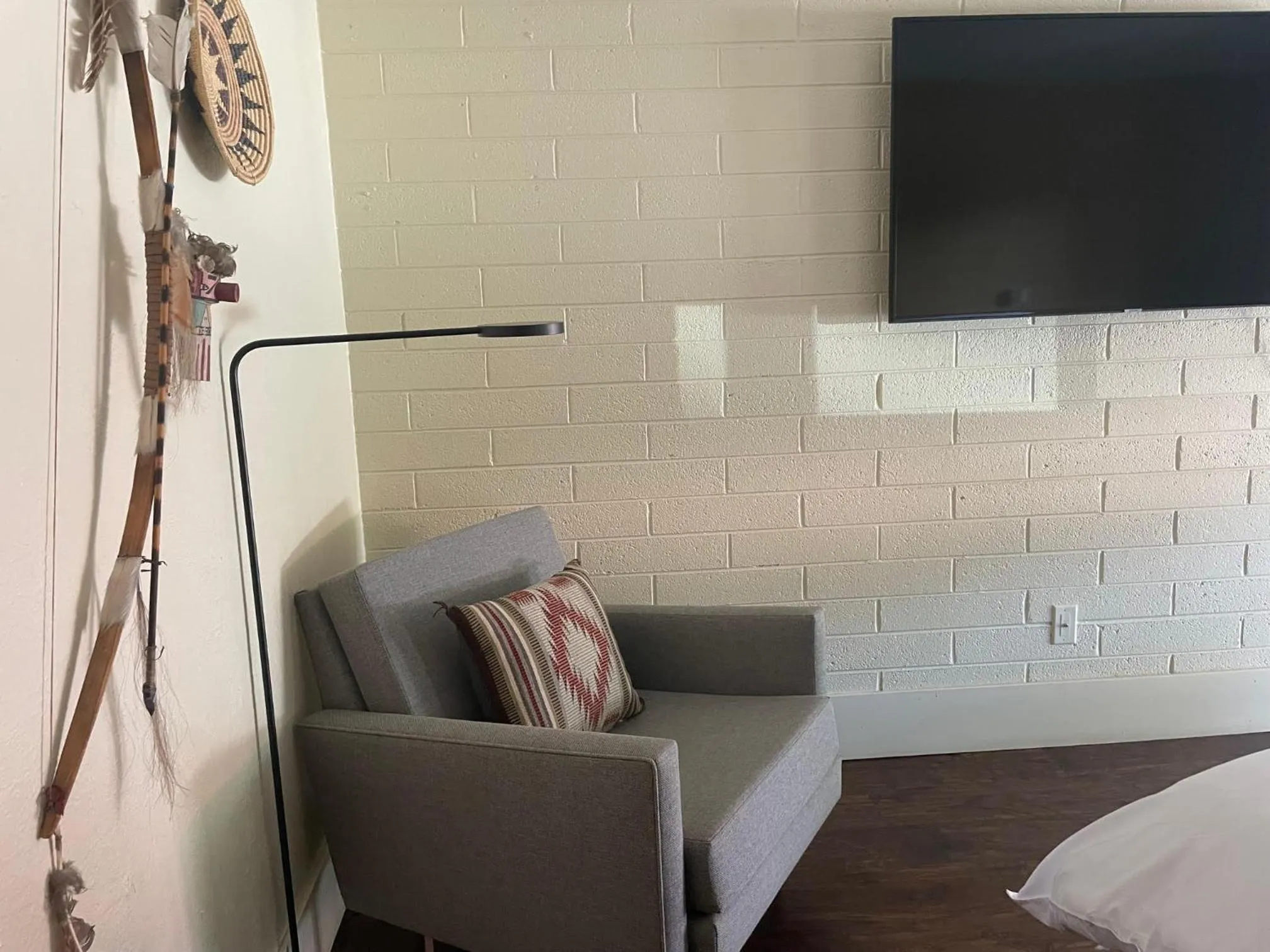 TV and multimedia in Historic Star Motel