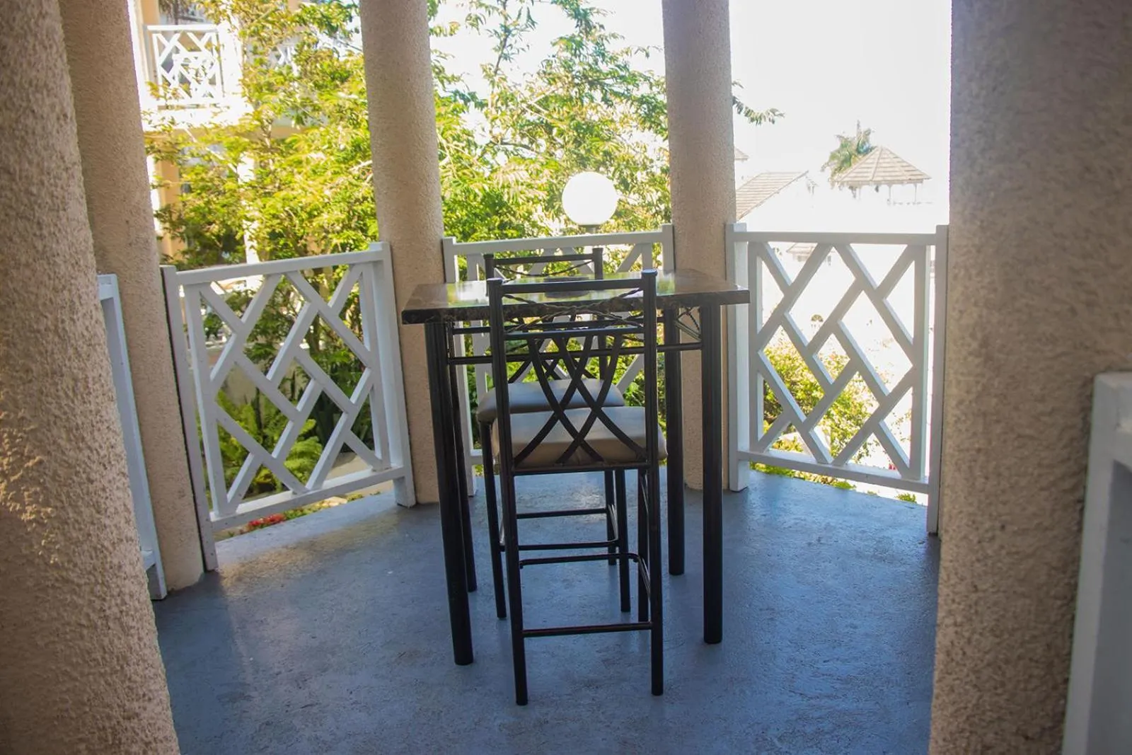 Patio in Elegant Condo Awesome View