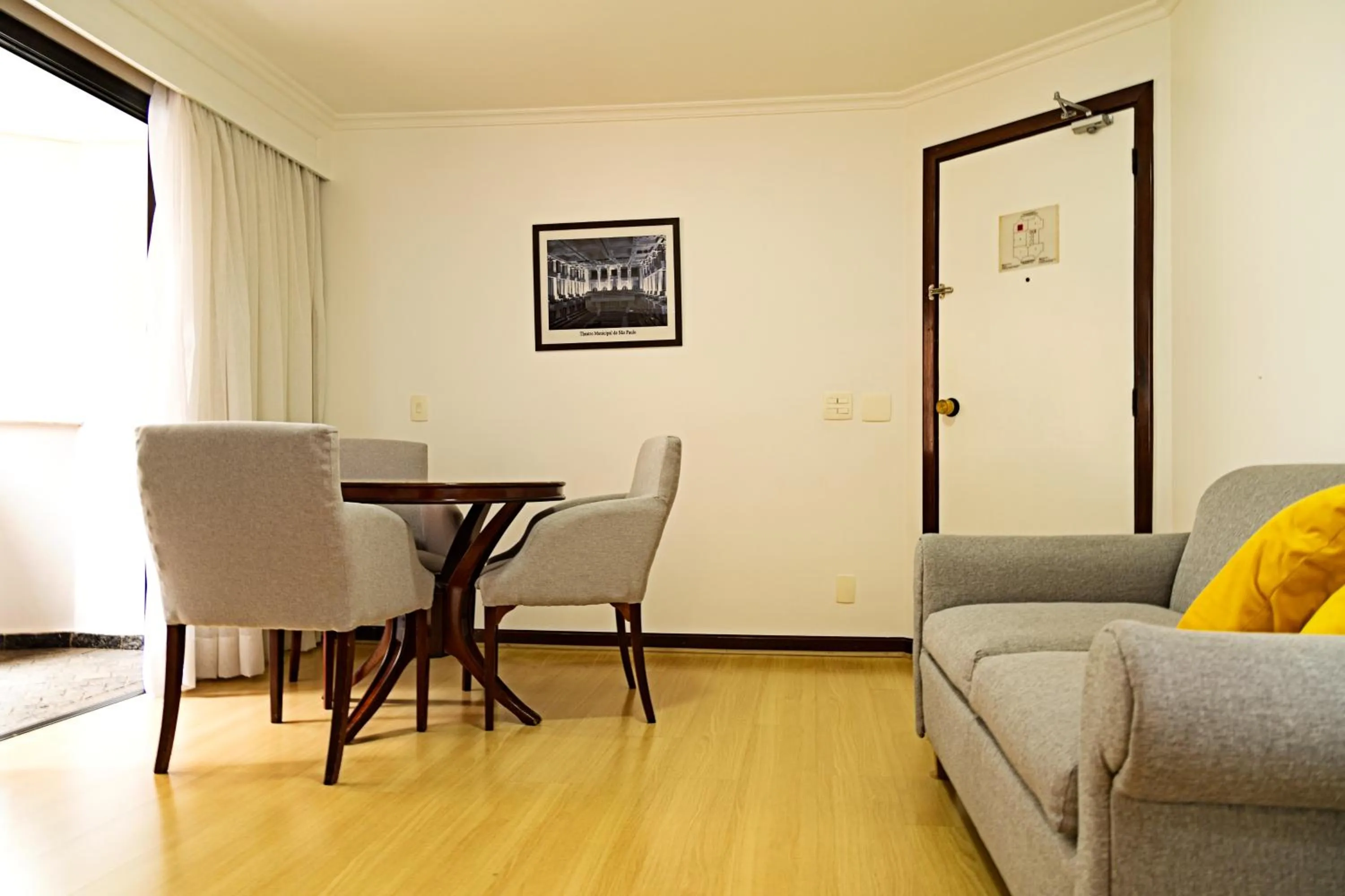 Living room in Transamerica Executive Higienópolis