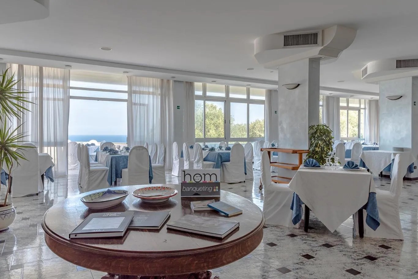 Restaurant/places to eat in Hotel Orsa Maggiore