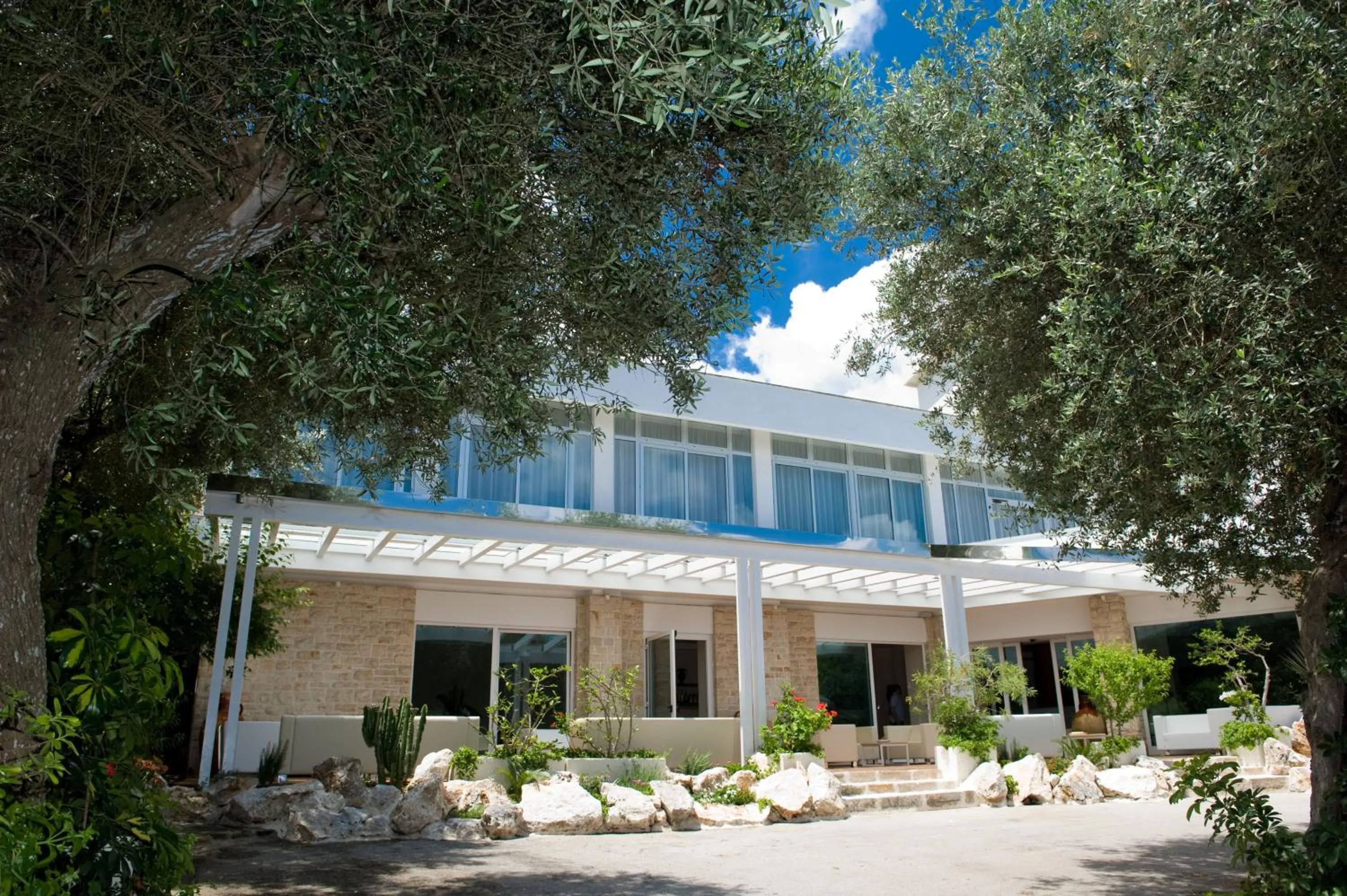 Property building in Hotel Orsa Maggiore