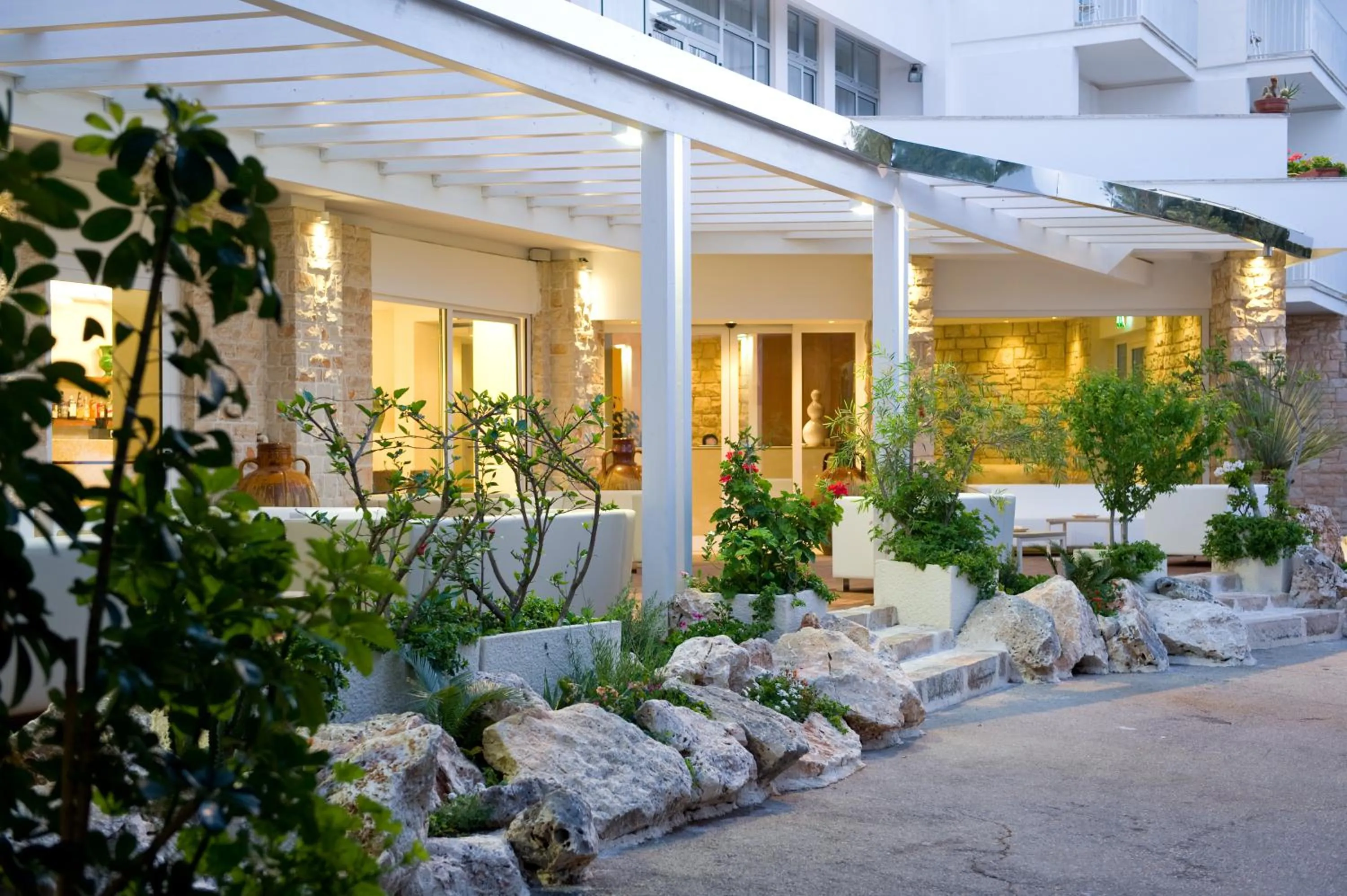 Facade/entrance in Hotel Orsa Maggiore