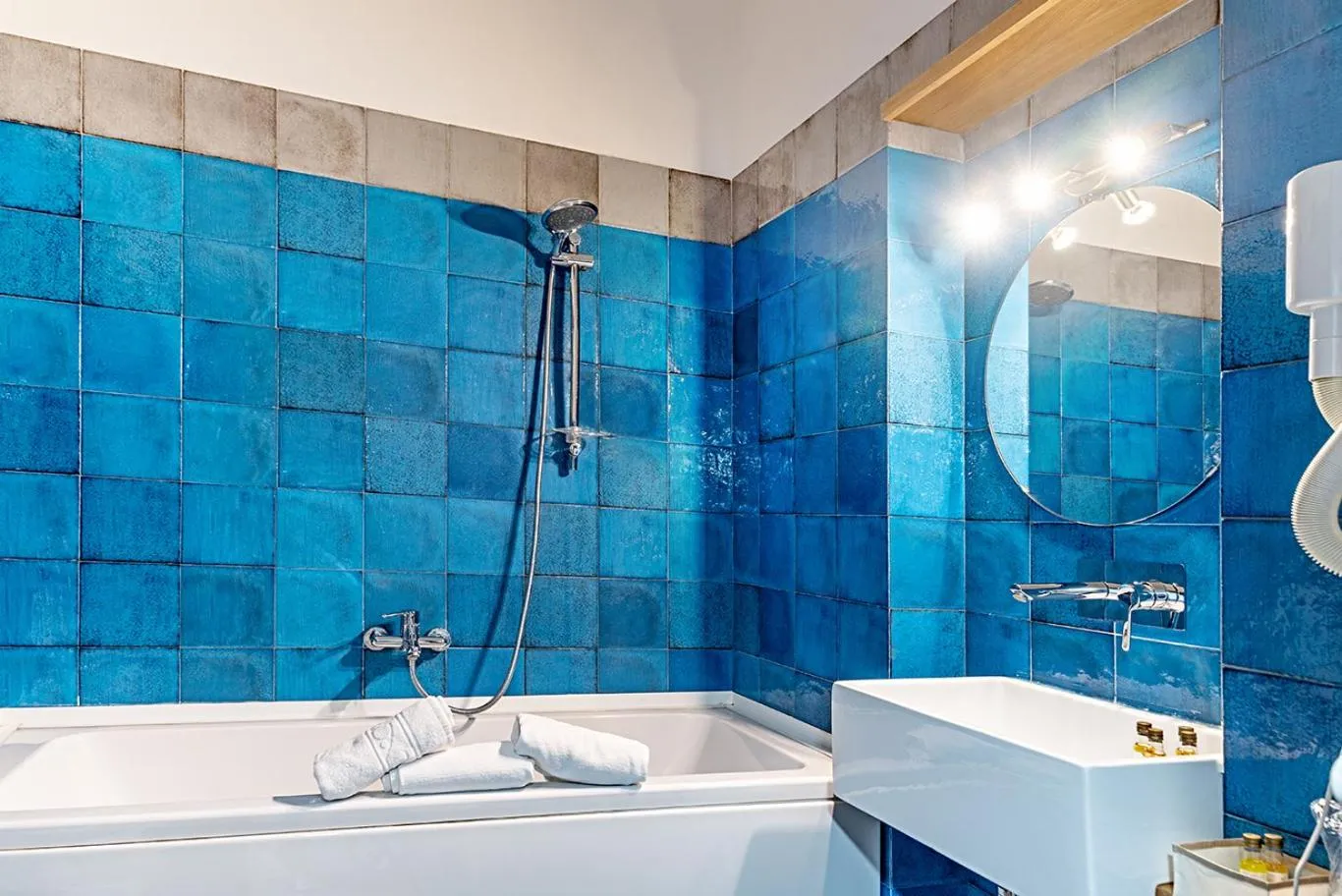 Bath in Hotel Orsa Maggiore