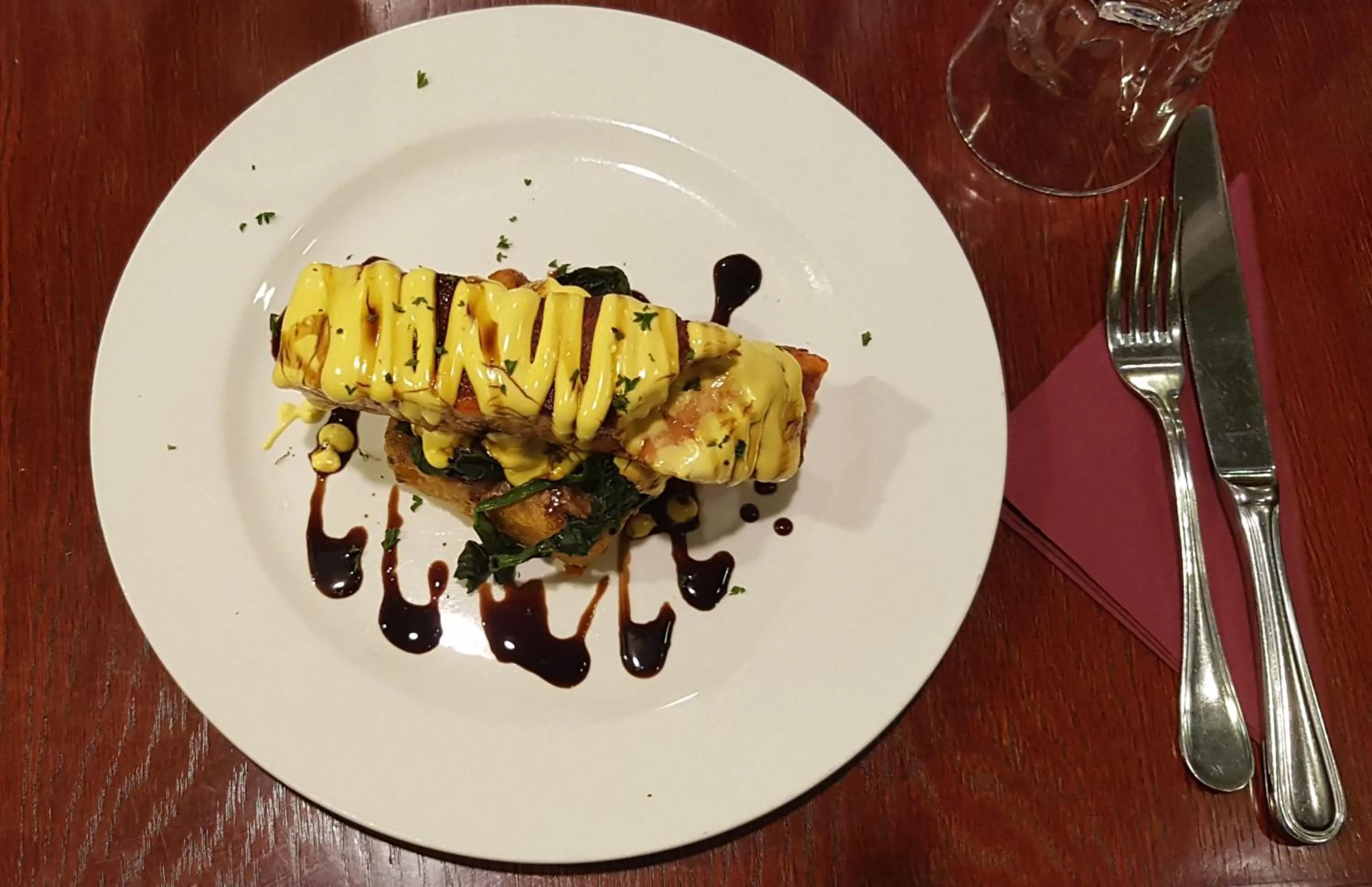 Restaurant/places to eat in Te Kaha Beach Hotel