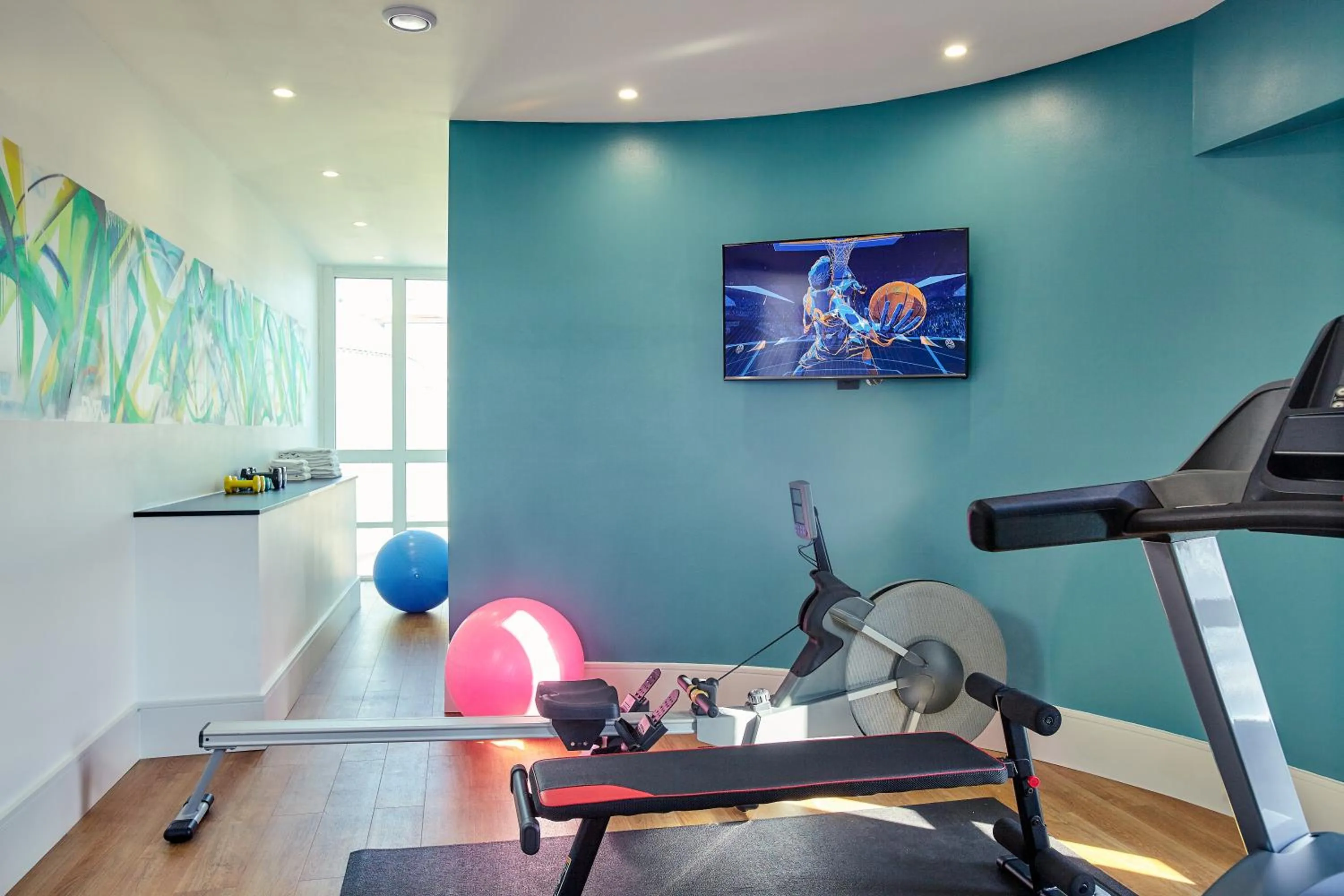 Fitness centre/facilities in Mercure Paris Saint-Ouen