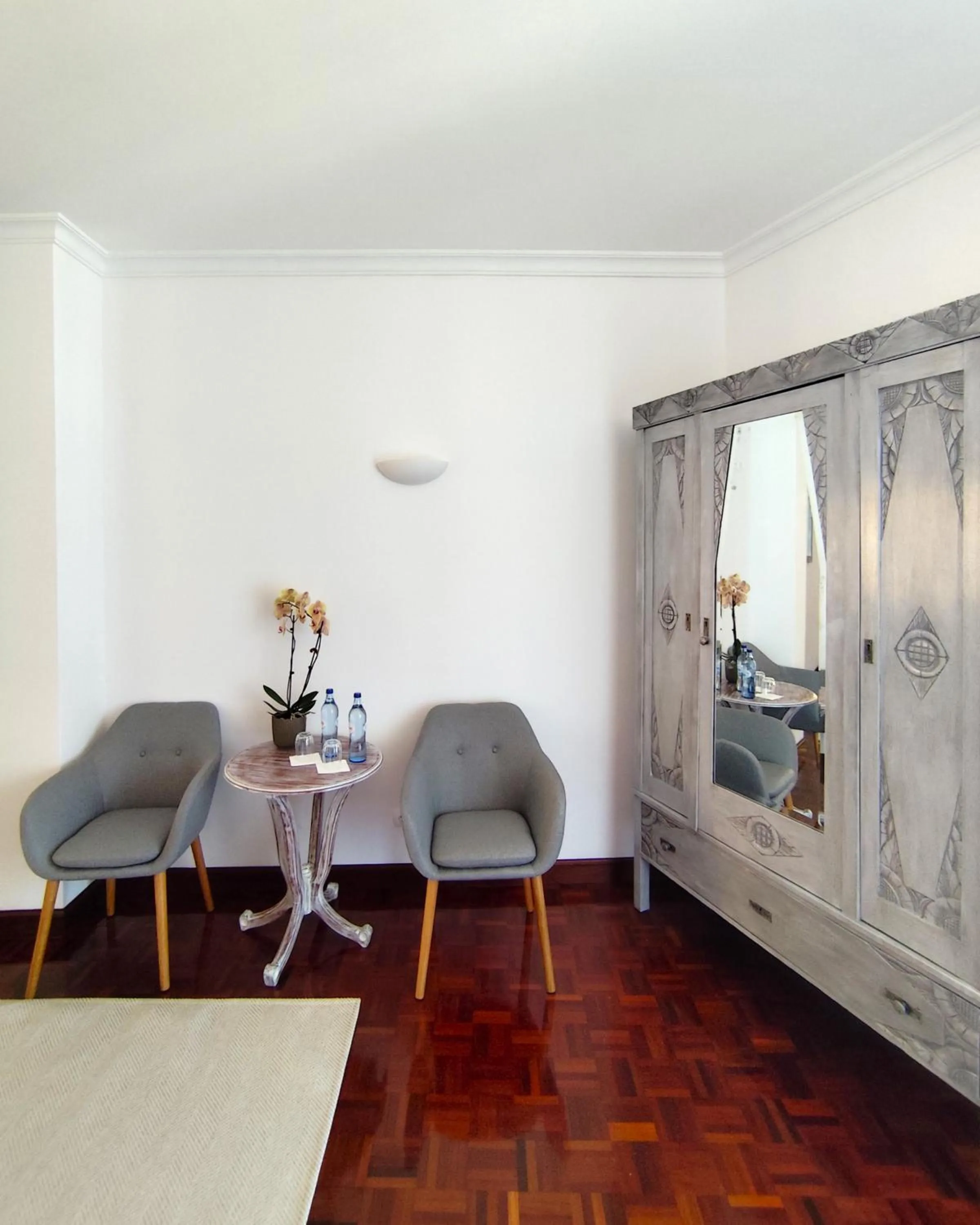 Decorative detail in Luso Village Boutique Hotel