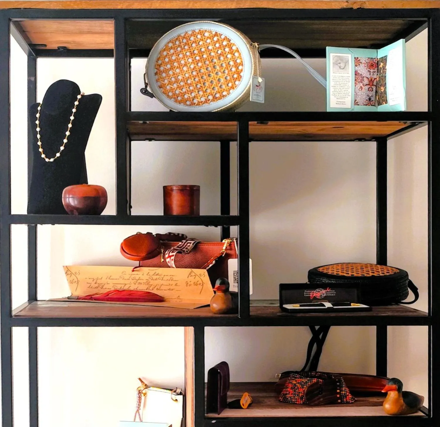 On-site shops in Luso Village Boutique Hotel