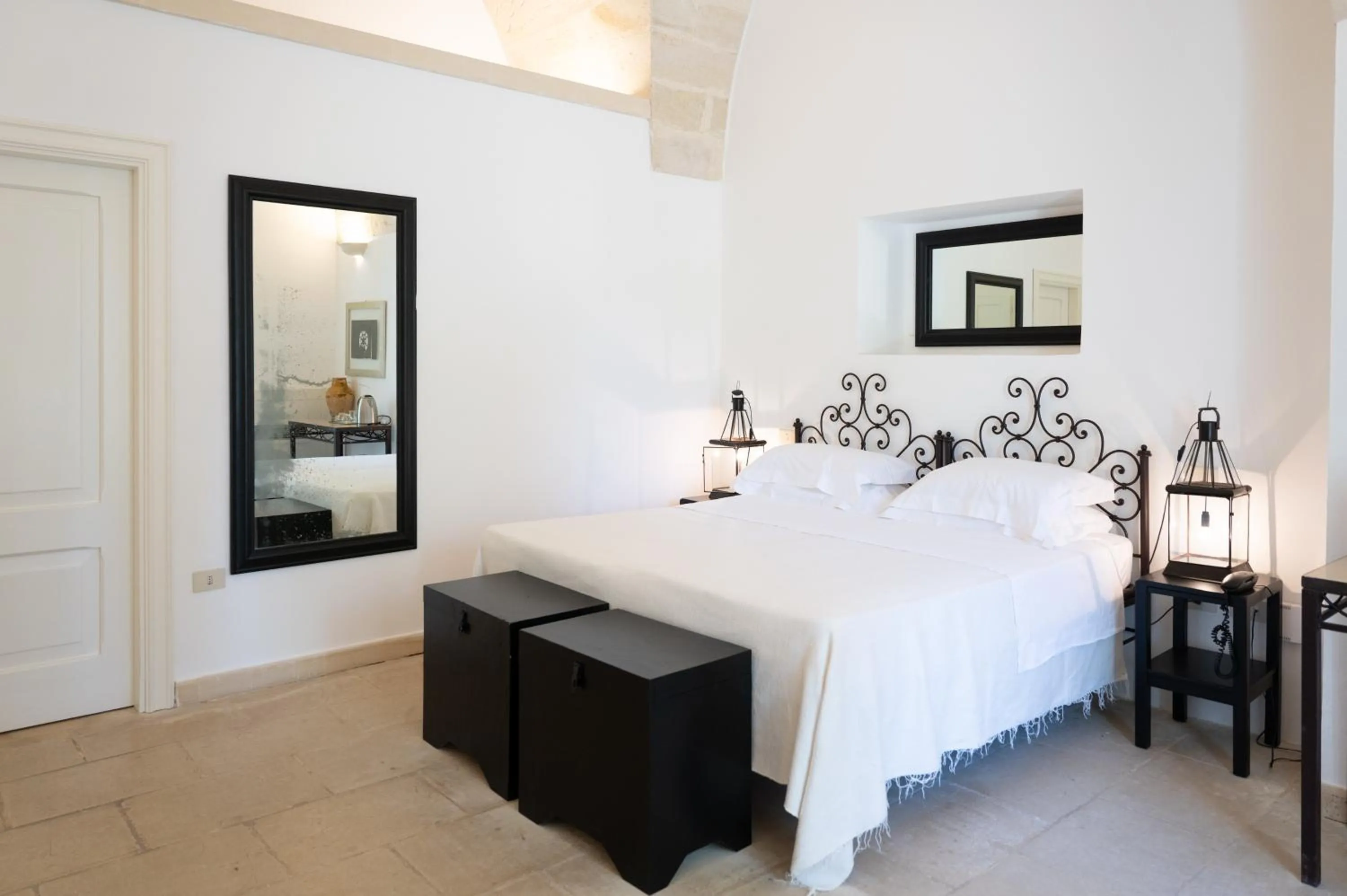 Bed in Masseria Montelauro