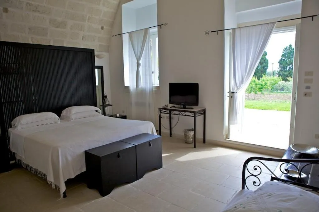 Bed in Masseria Montelauro