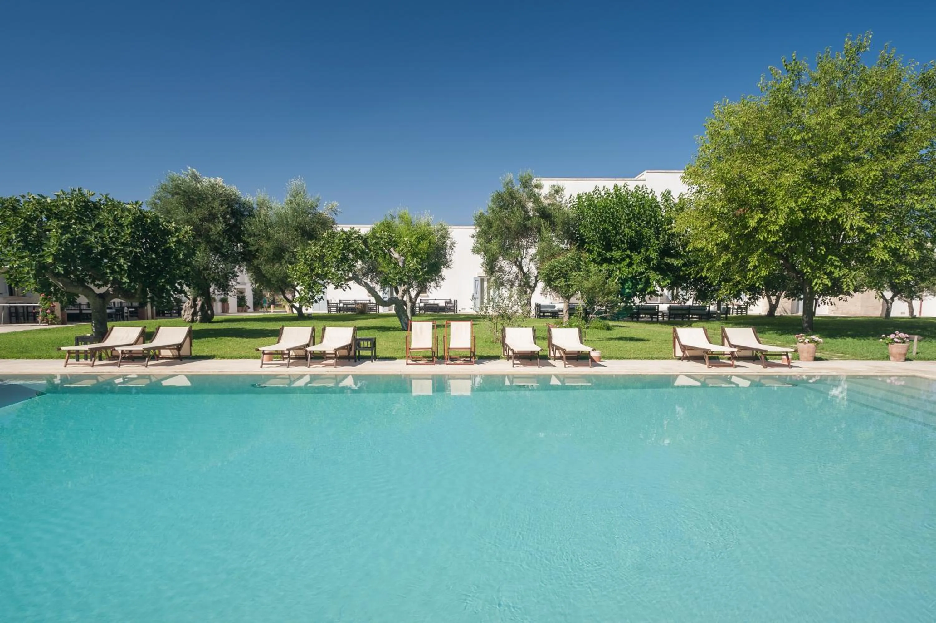 Swimming pool in Masseria Montelauro