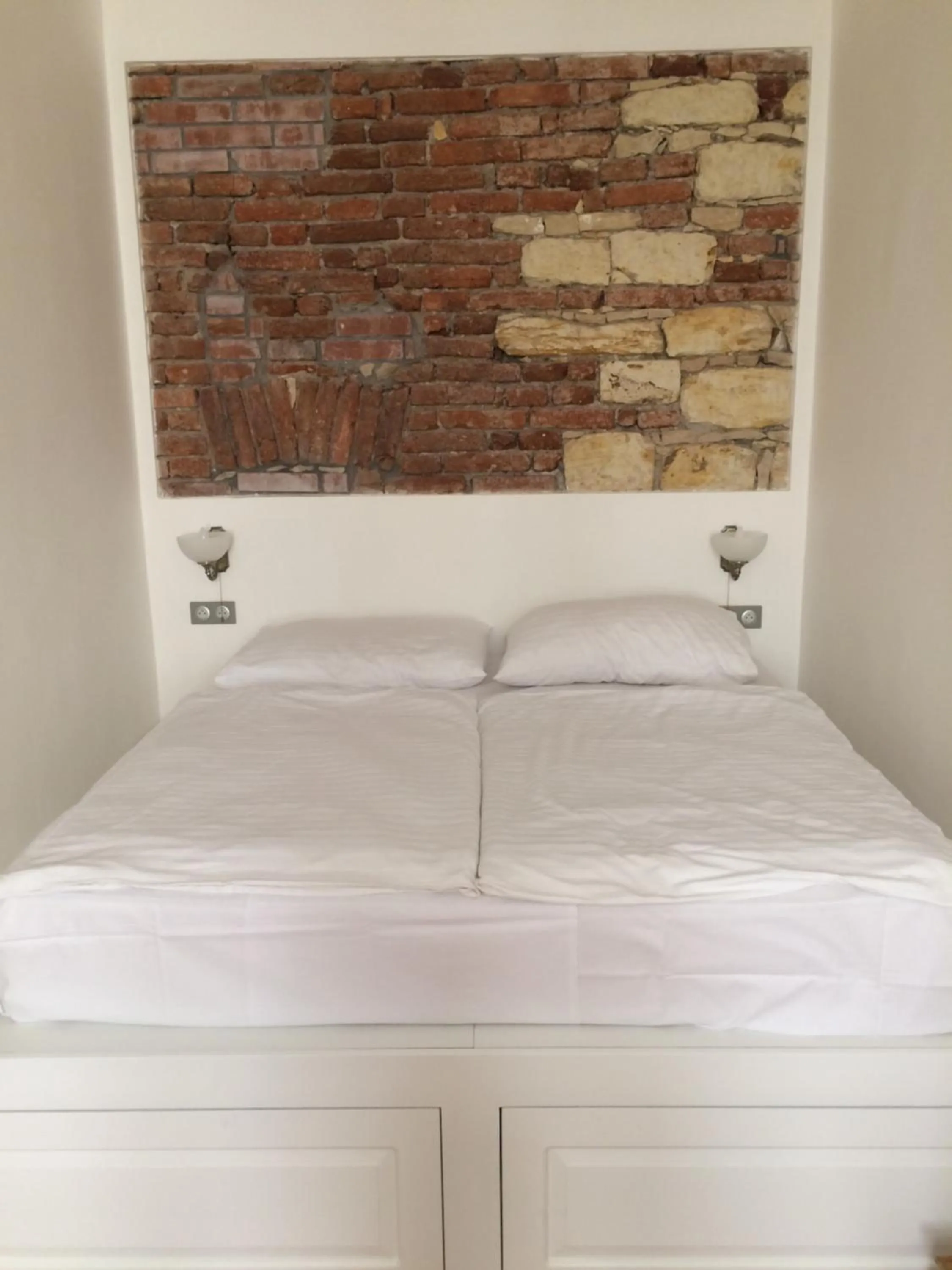 Bed in Pinkova Apartments