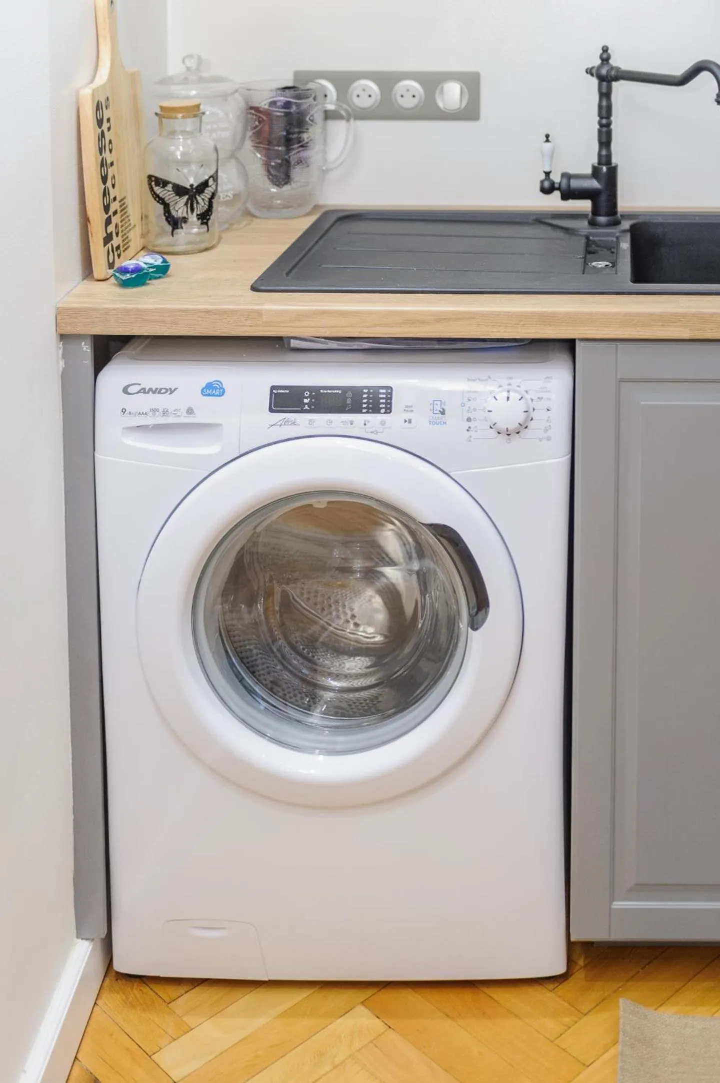 Kitchen or kitchenette in Pinkova Apartments