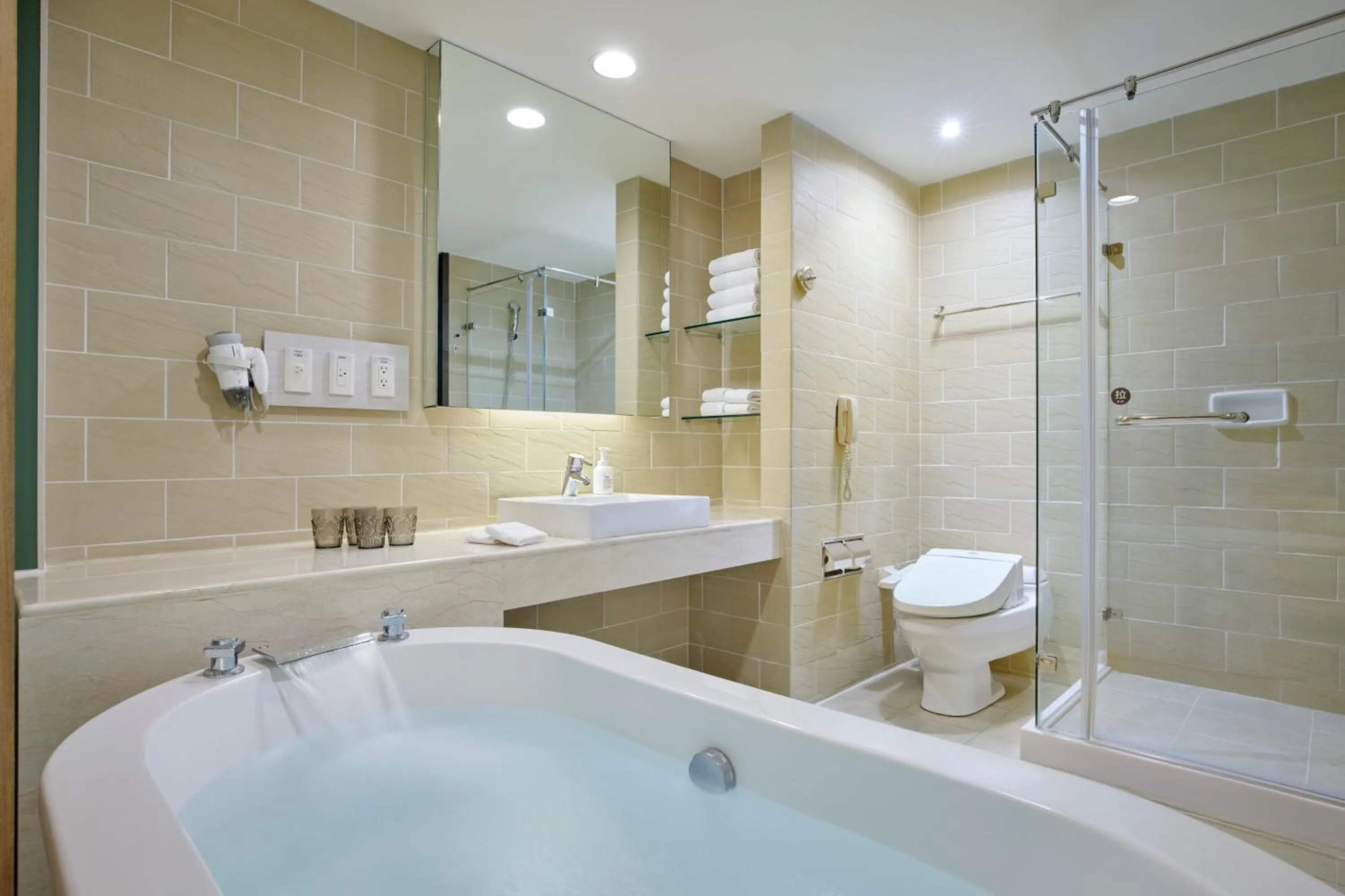 Bathroom in Caesar Park Hotel Kenting