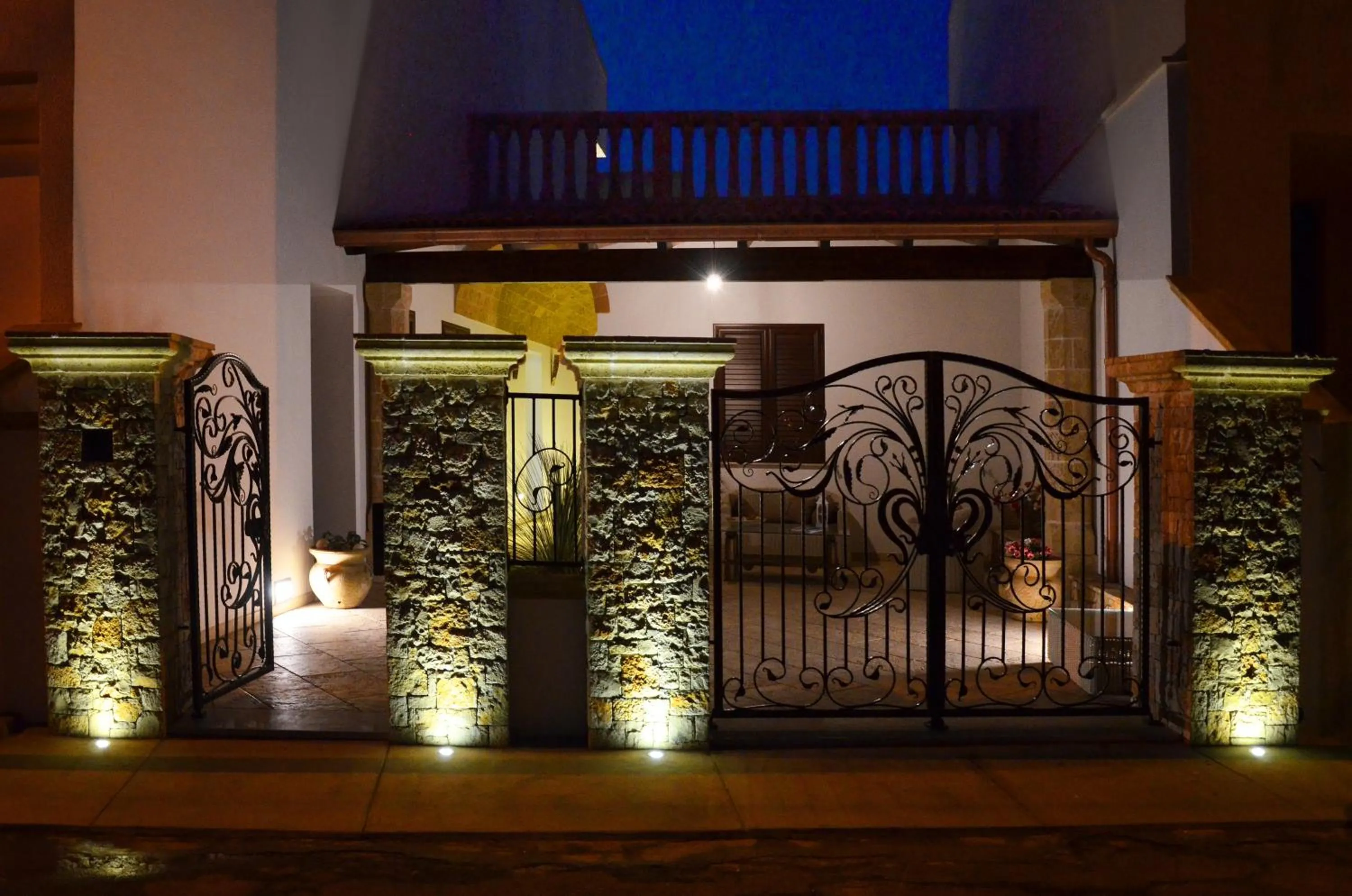 Facade/entrance in B&B Anemos
