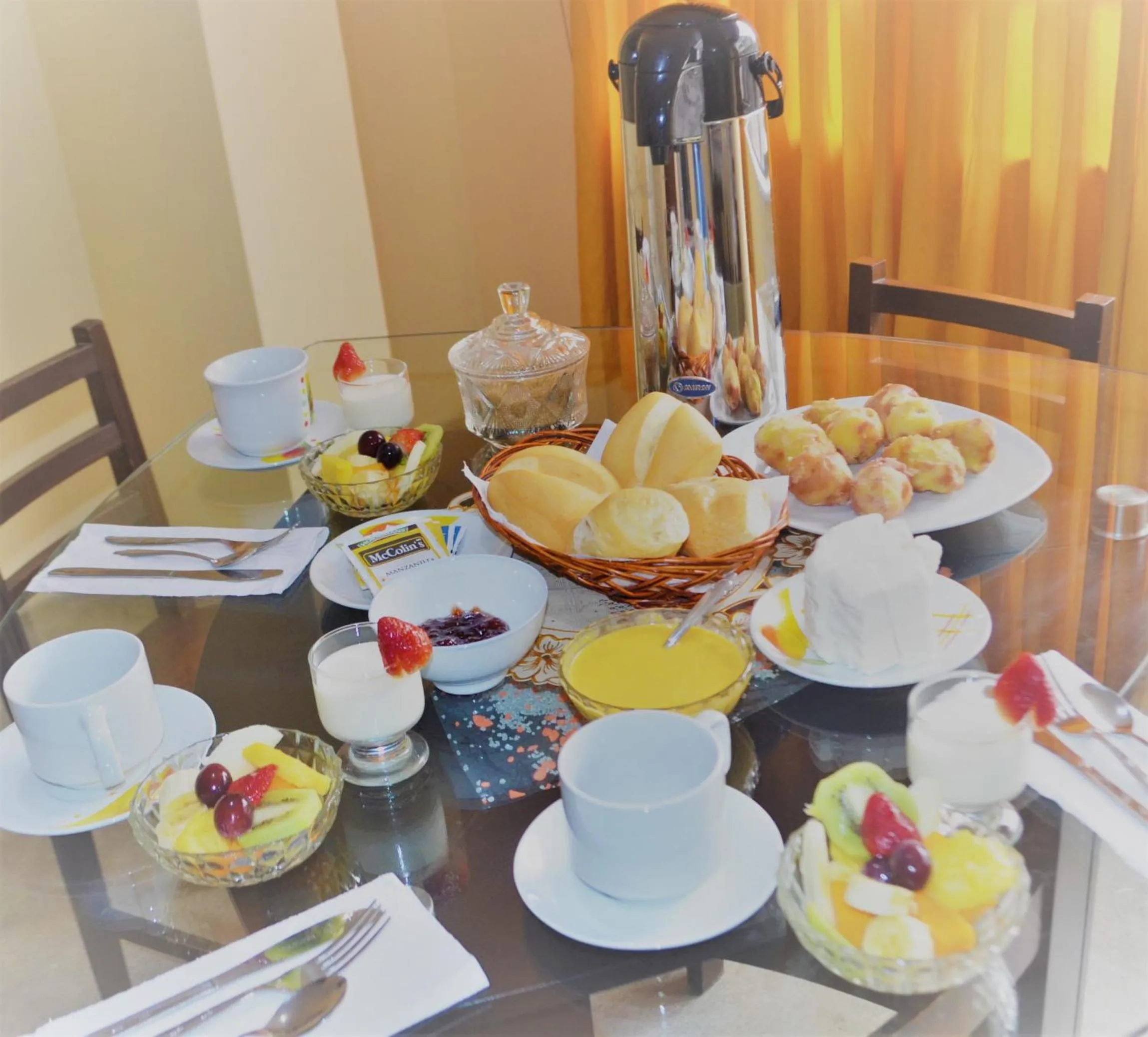 Continental breakfast in Rosenverg B&B Tours