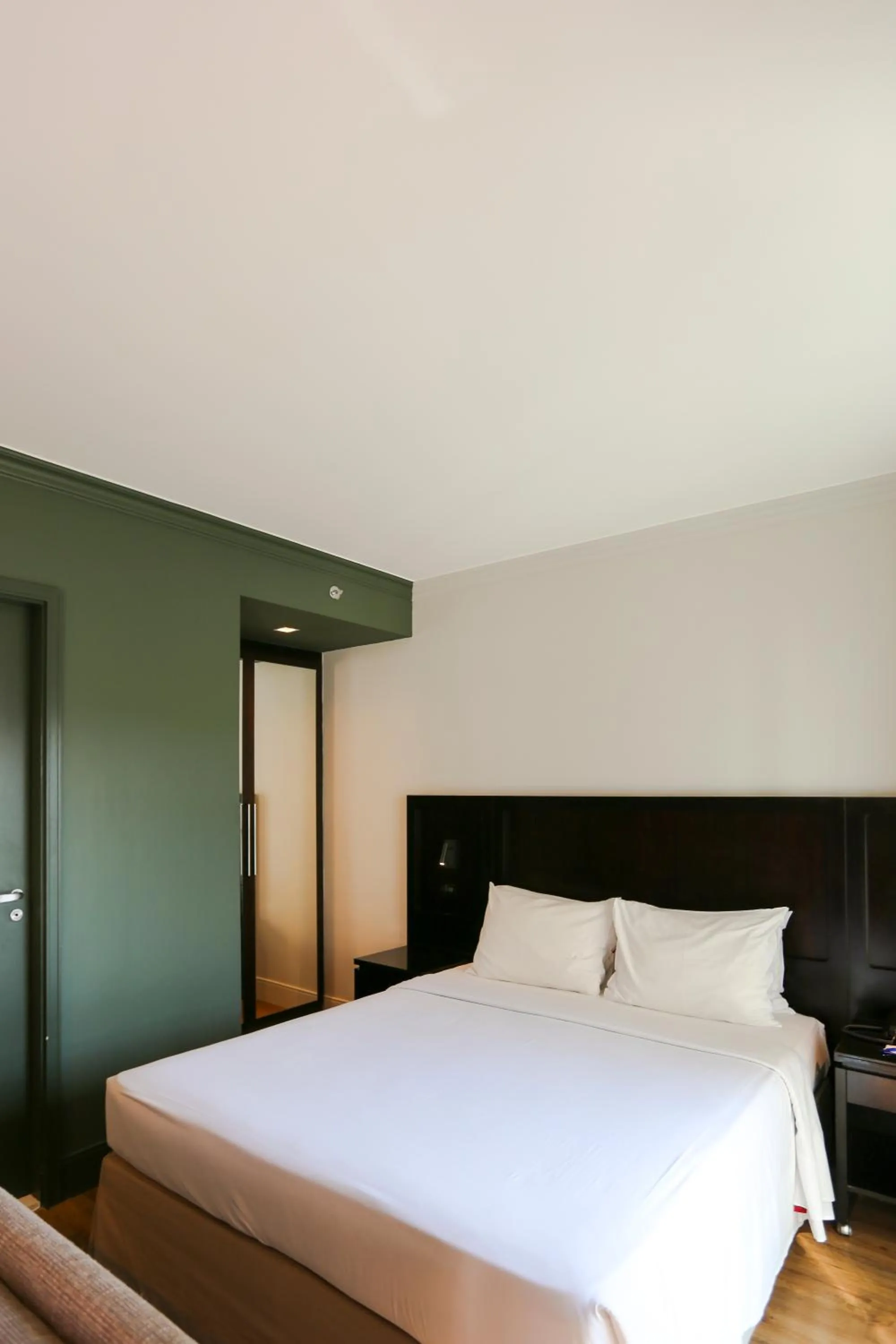 Bed in Transamerica Executive Perdizes